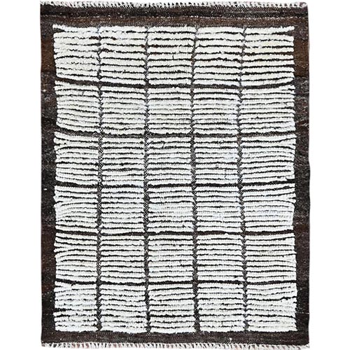 Daisy White, Moroccan Weave with Grid Design, Textured Pile, Tone on Tone, Undyed Natural Wool, Hand Knotted, Sample, Mat, Oriental 