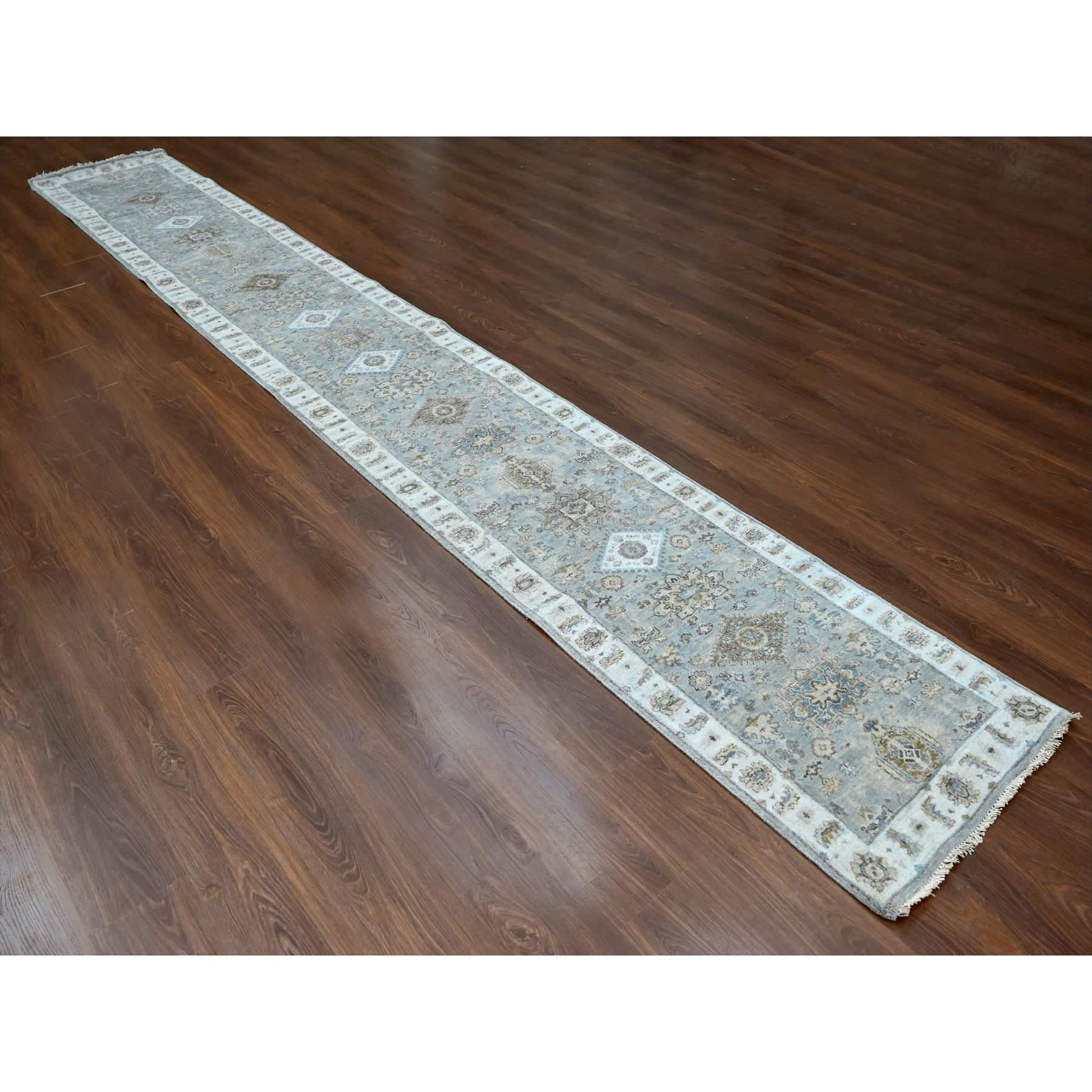 Heriz-Hand-Knotted-Rug-50375