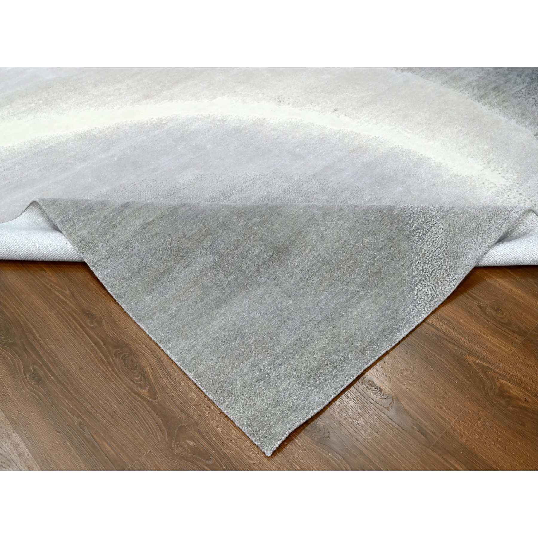 Modern-and-Contemporary-Hand-Knotted-Rug-50285