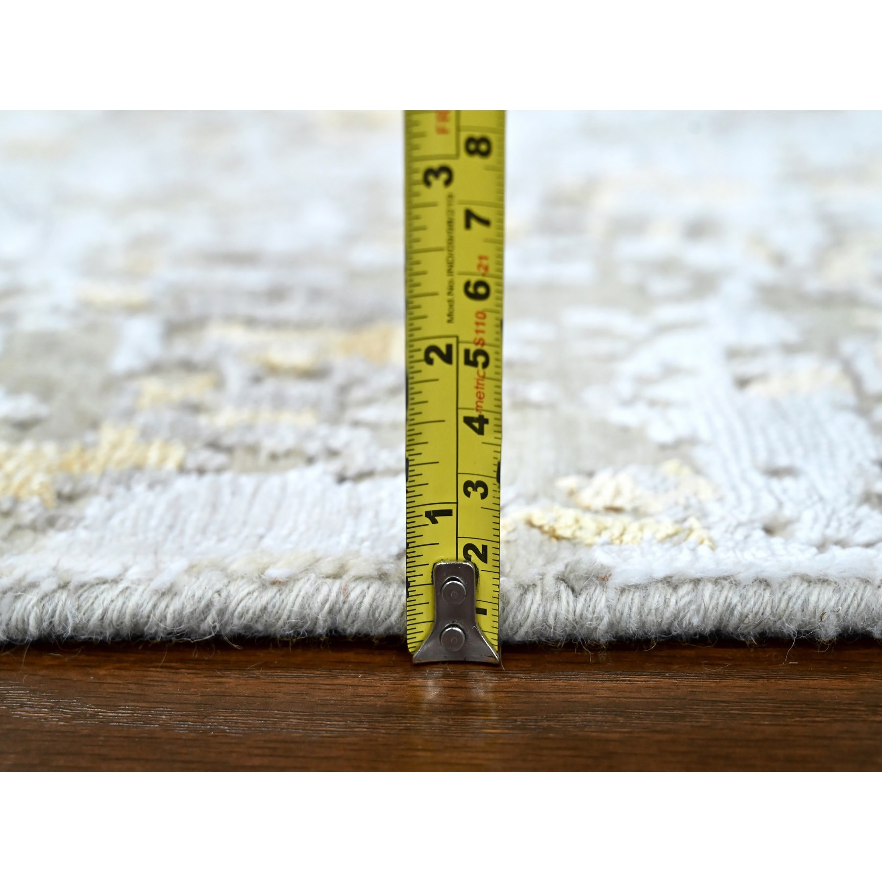 Modern-and-Contemporary-Hand-Knotted-Rug-50985