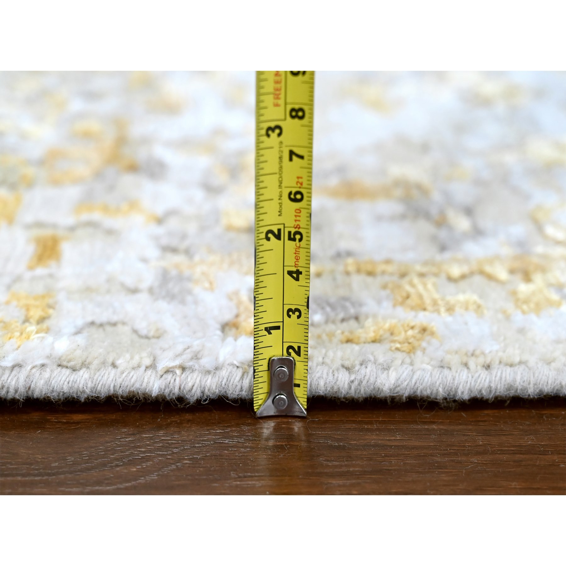 Modern-and-Contemporary-Hand-Knotted-Rug-51015