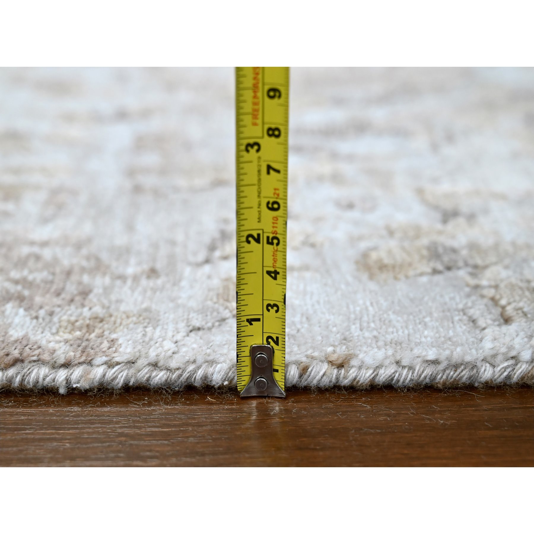 Modern-and-Contemporary-Hand-Knotted-Rug-51055