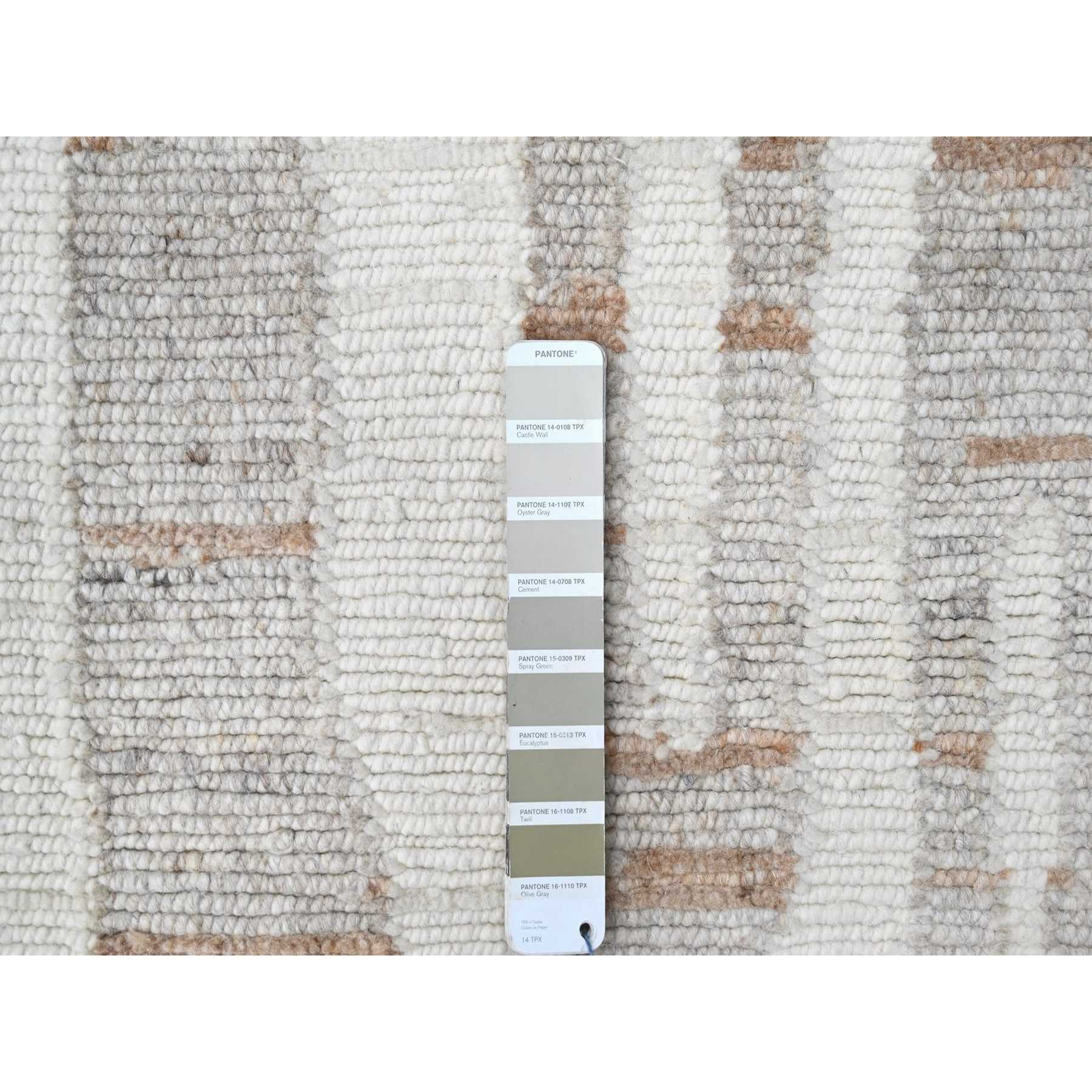 Modern-and-Contemporary-Hand-Knotted-Rug-51710