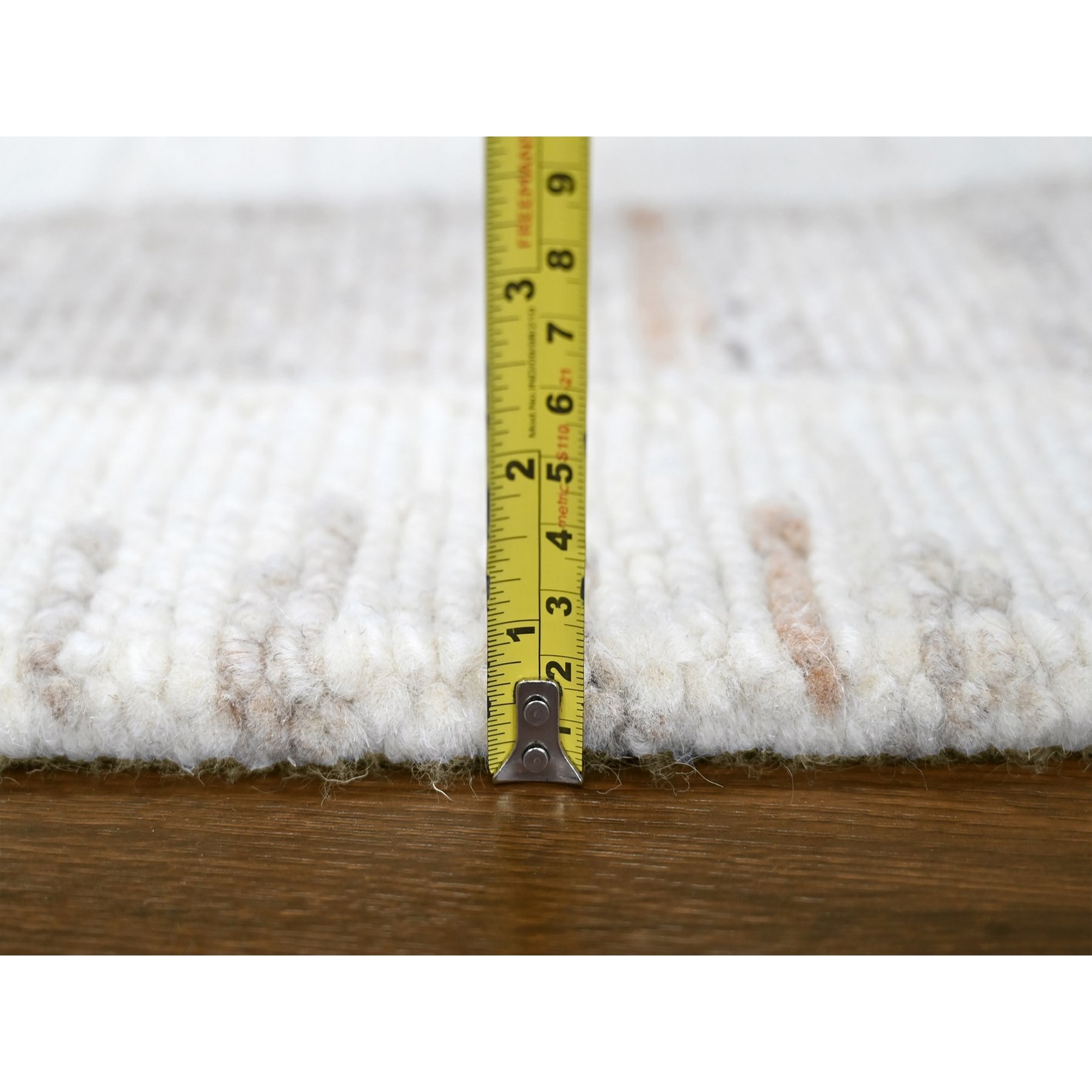 Modern-and-Contemporary-Hand-Knotted-Rug-51710