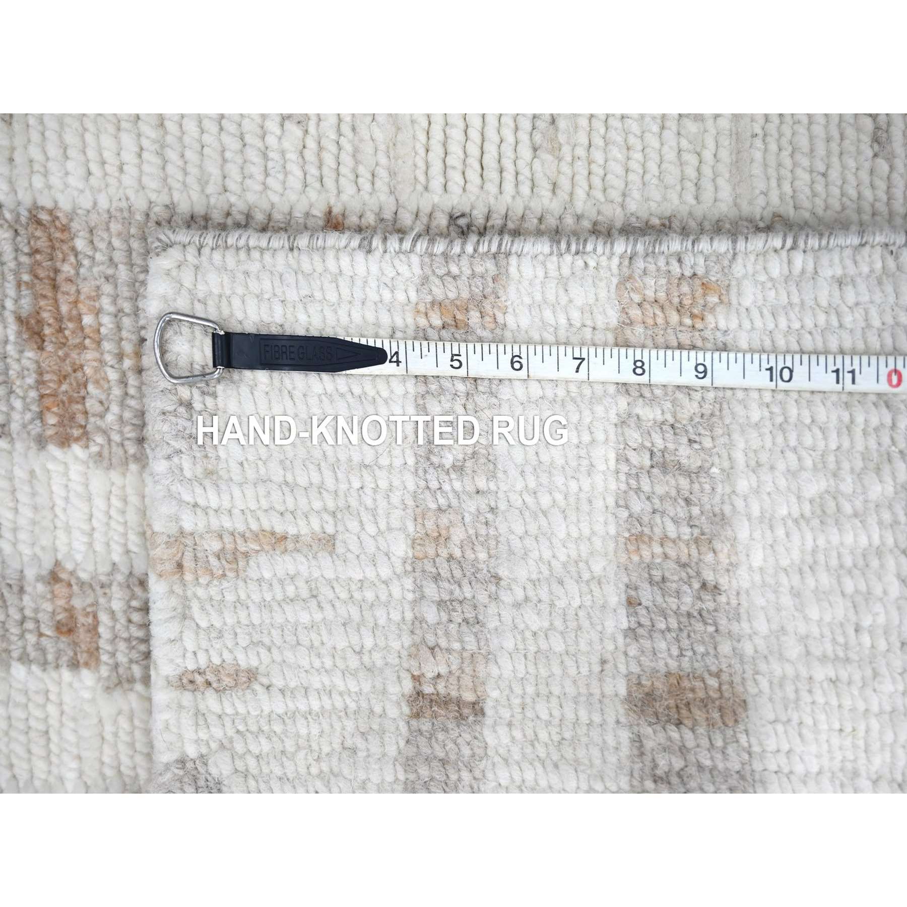 Modern-and-Contemporary-Hand-Knotted-Rug-51710