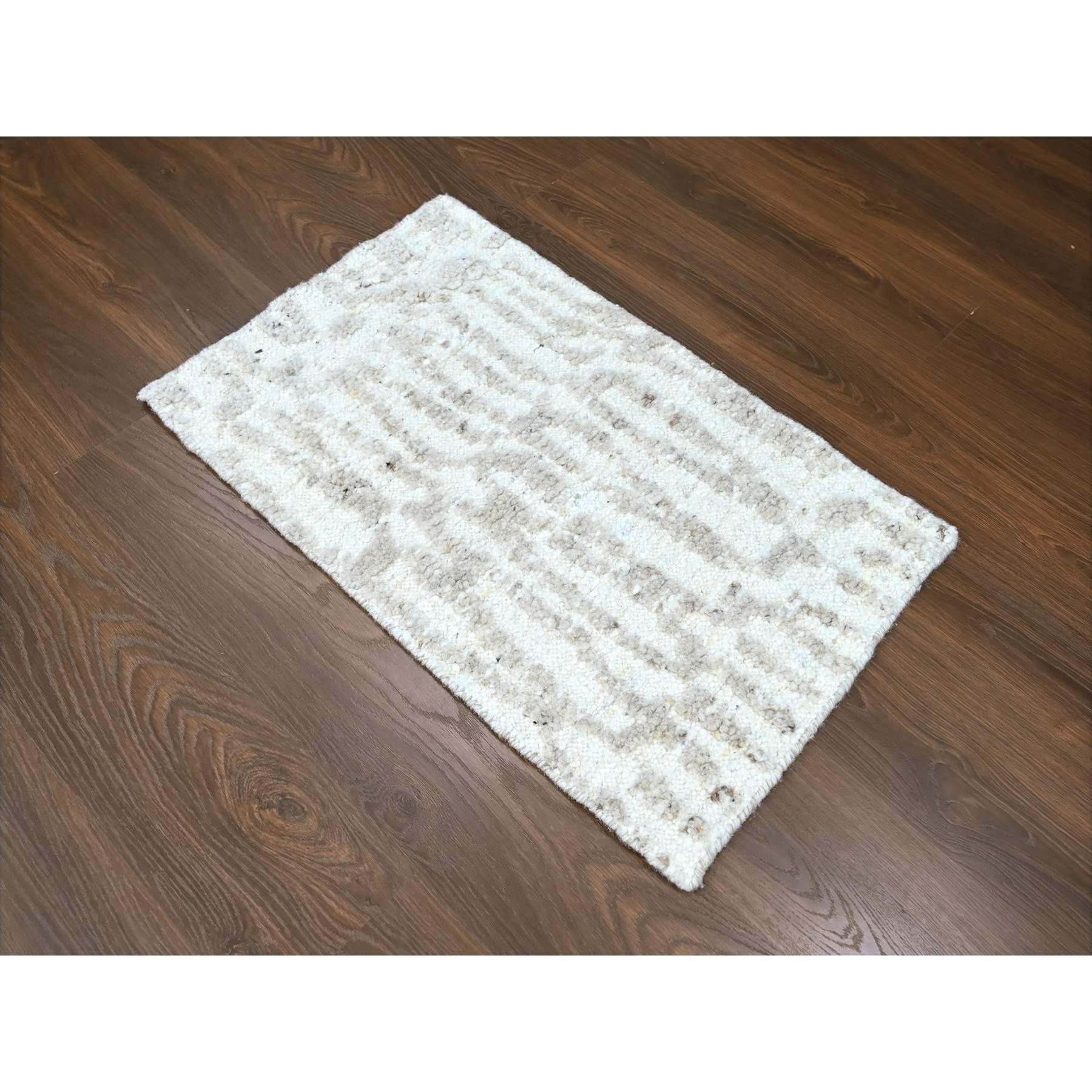 Modern-and-Contemporary-Hand-Knotted-Rug-51720