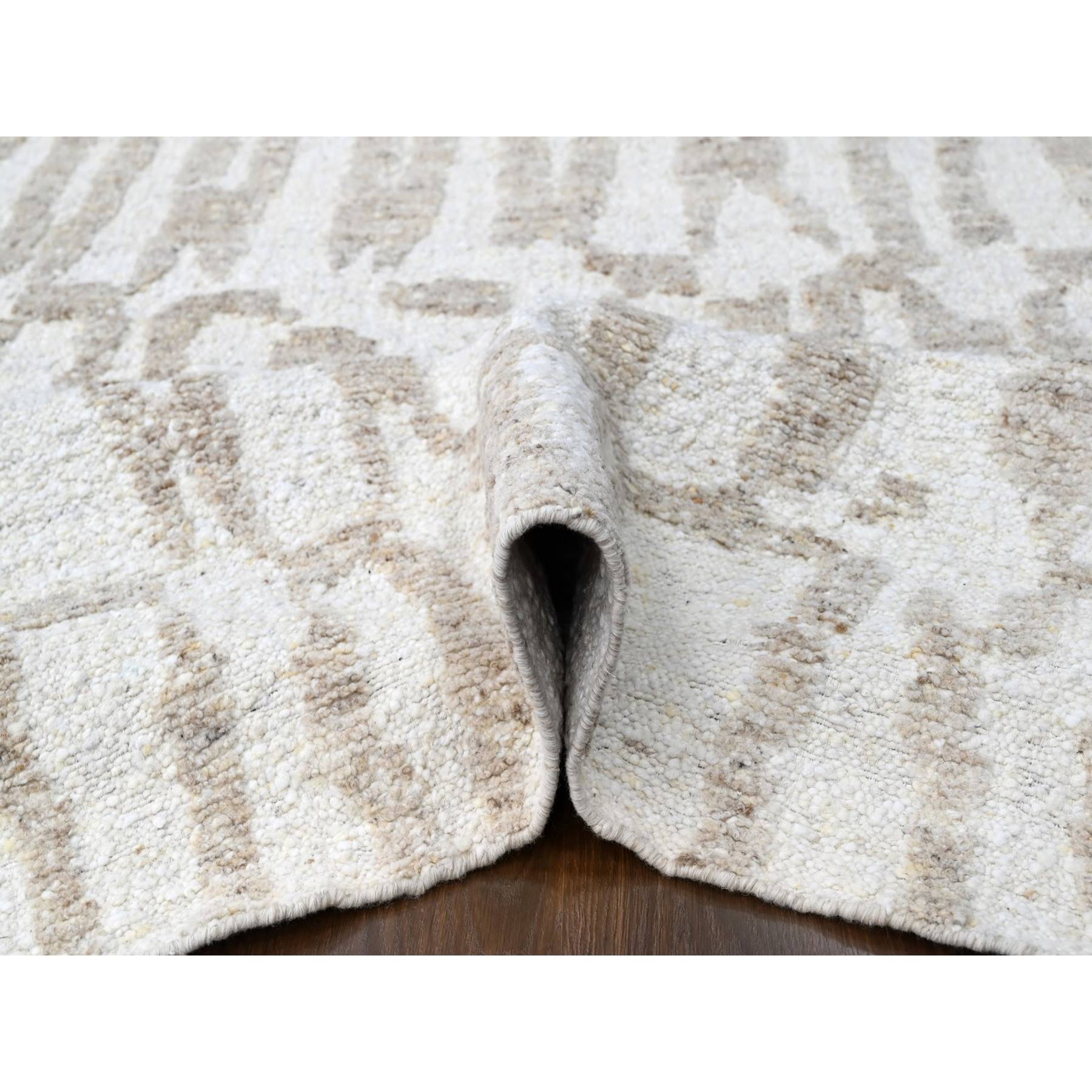 Modern-and-Contemporary-Hand-Knotted-Rug-51755