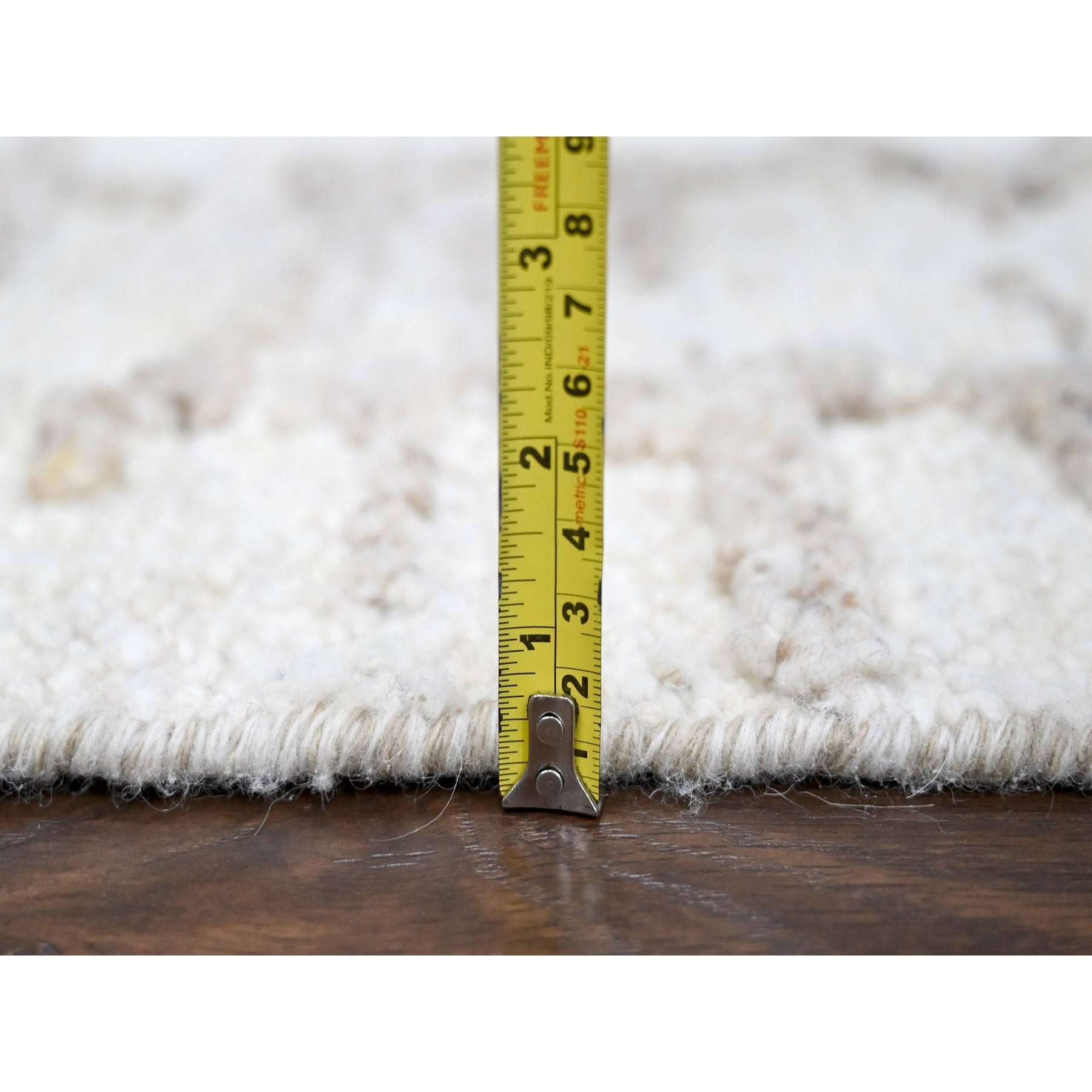 Modern-and-Contemporary-Hand-Knotted-Rug-51780