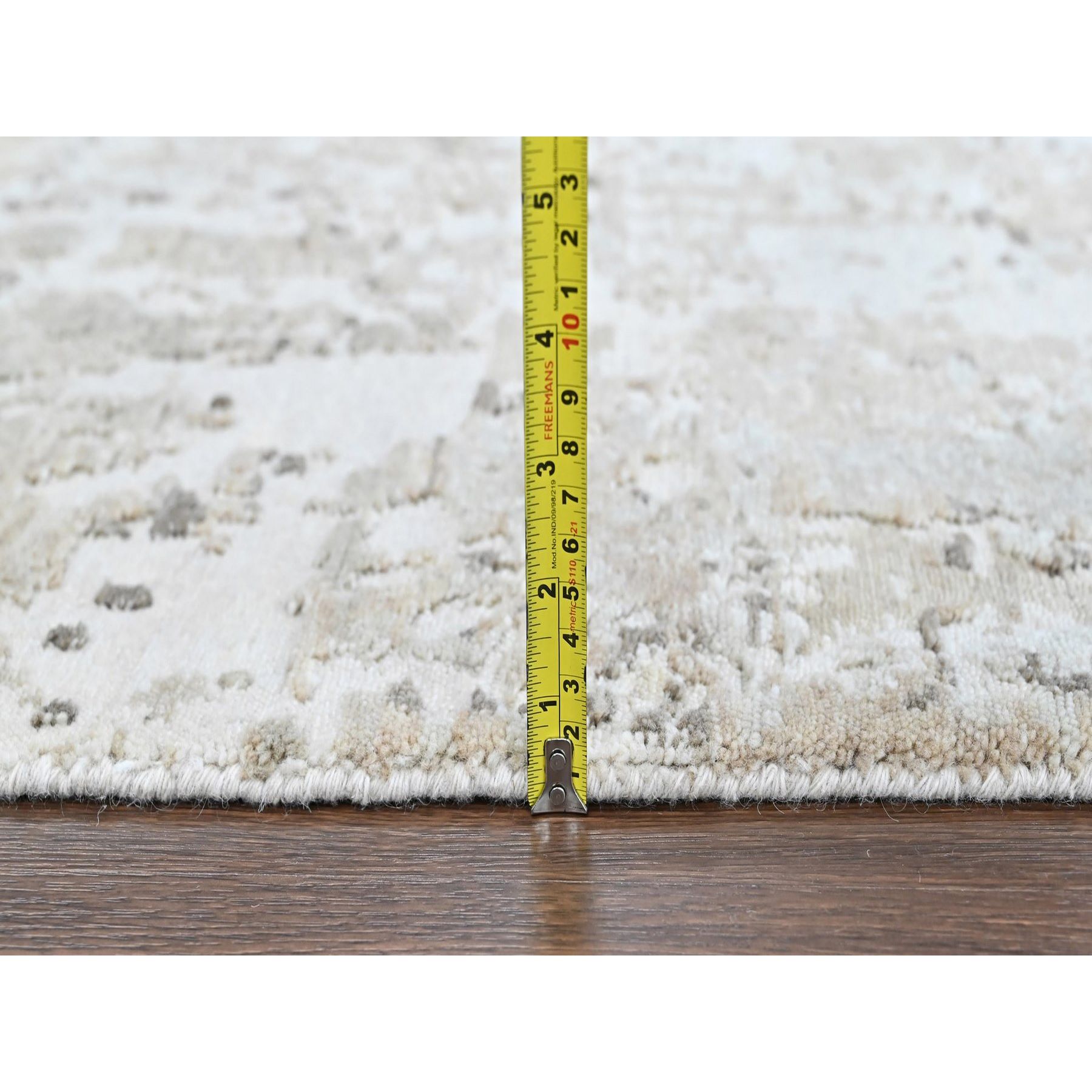 Modern-and-Contemporary-Hand-Knotted-Rug-52060