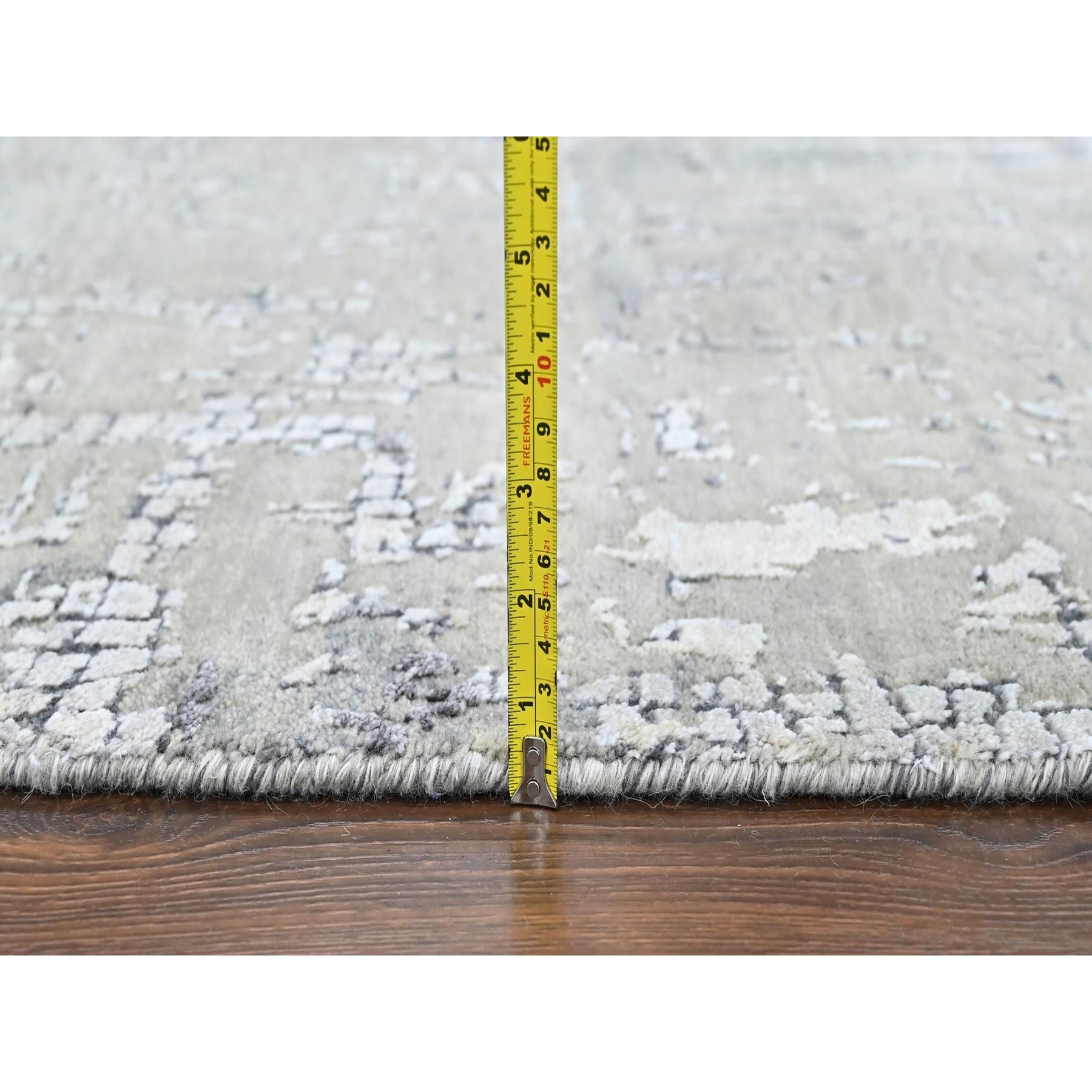 Modern-and-Contemporary-Hand-Knotted-Rug-52195