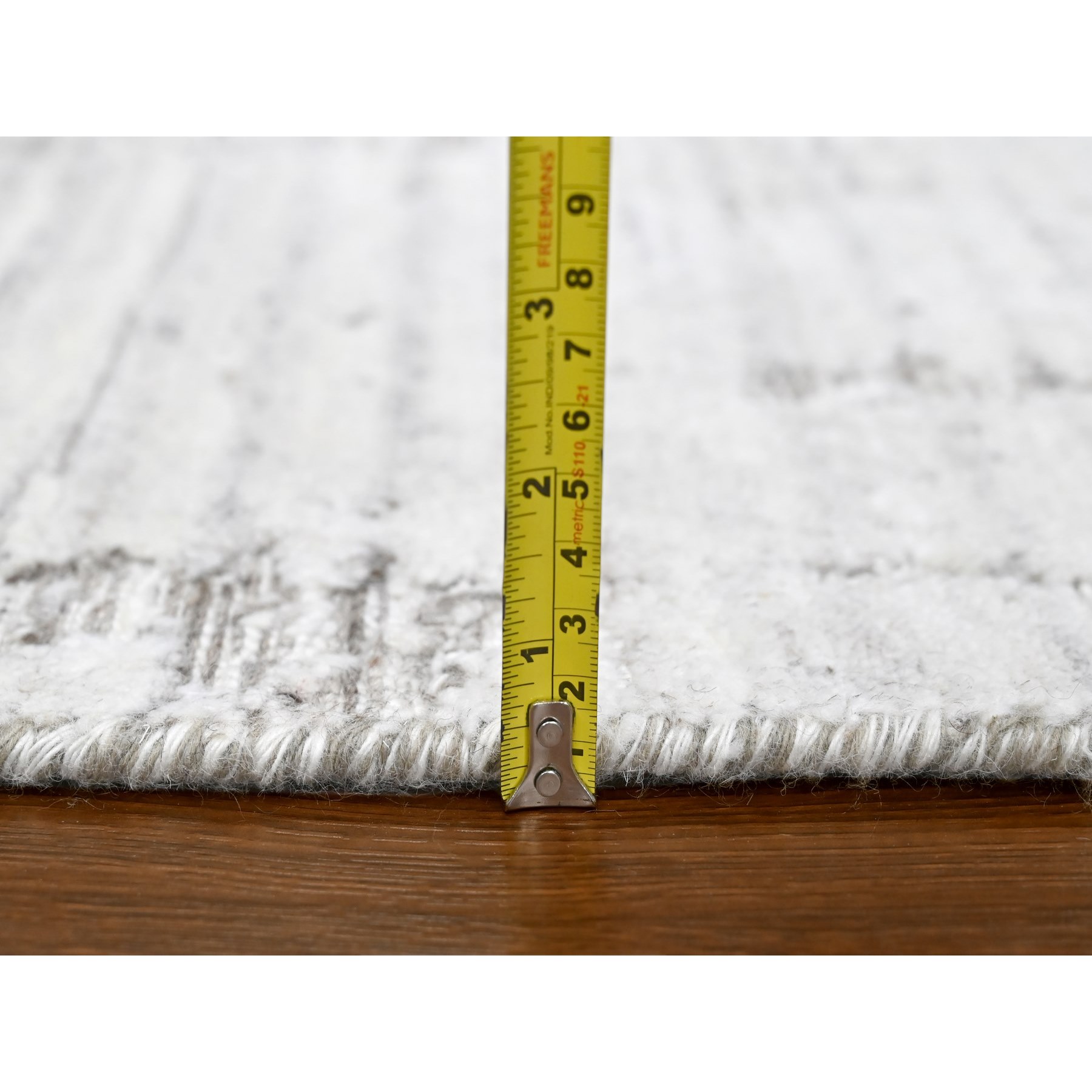 Modern-and-Contemporary-Hand-Loomed-Rug-51350