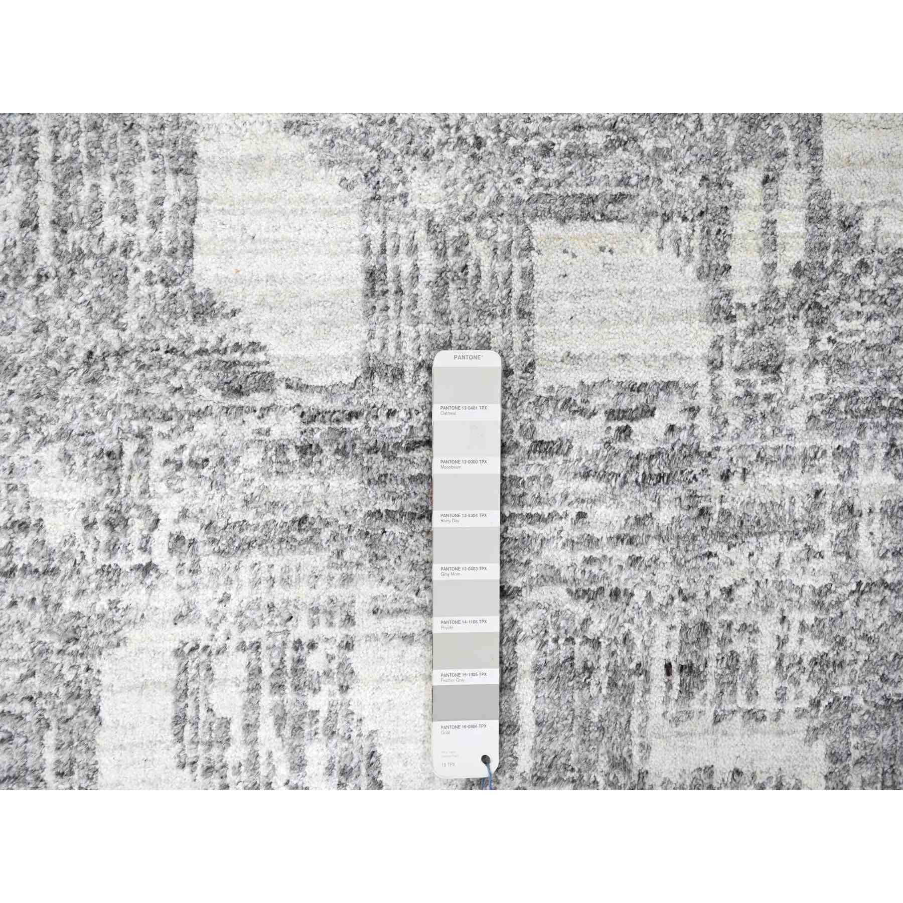 Modern-and-Contemporary-Hand-Loomed-Rug-51400