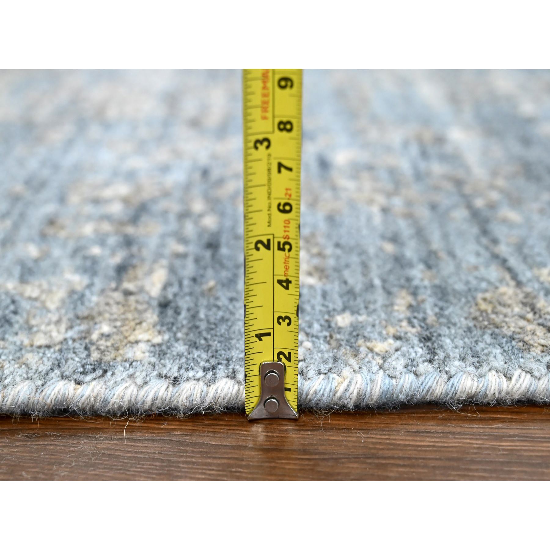 Modern-and-Contemporary-Hand-Loomed-Rug-51430