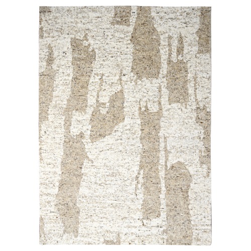 Vivid White with Earth Tone Colors, Tone on Tone Abrash, Minimalist Design, Soft and Vibrant Pile, Hand Knotted, Undyed Natural Wool, Oriental Rug