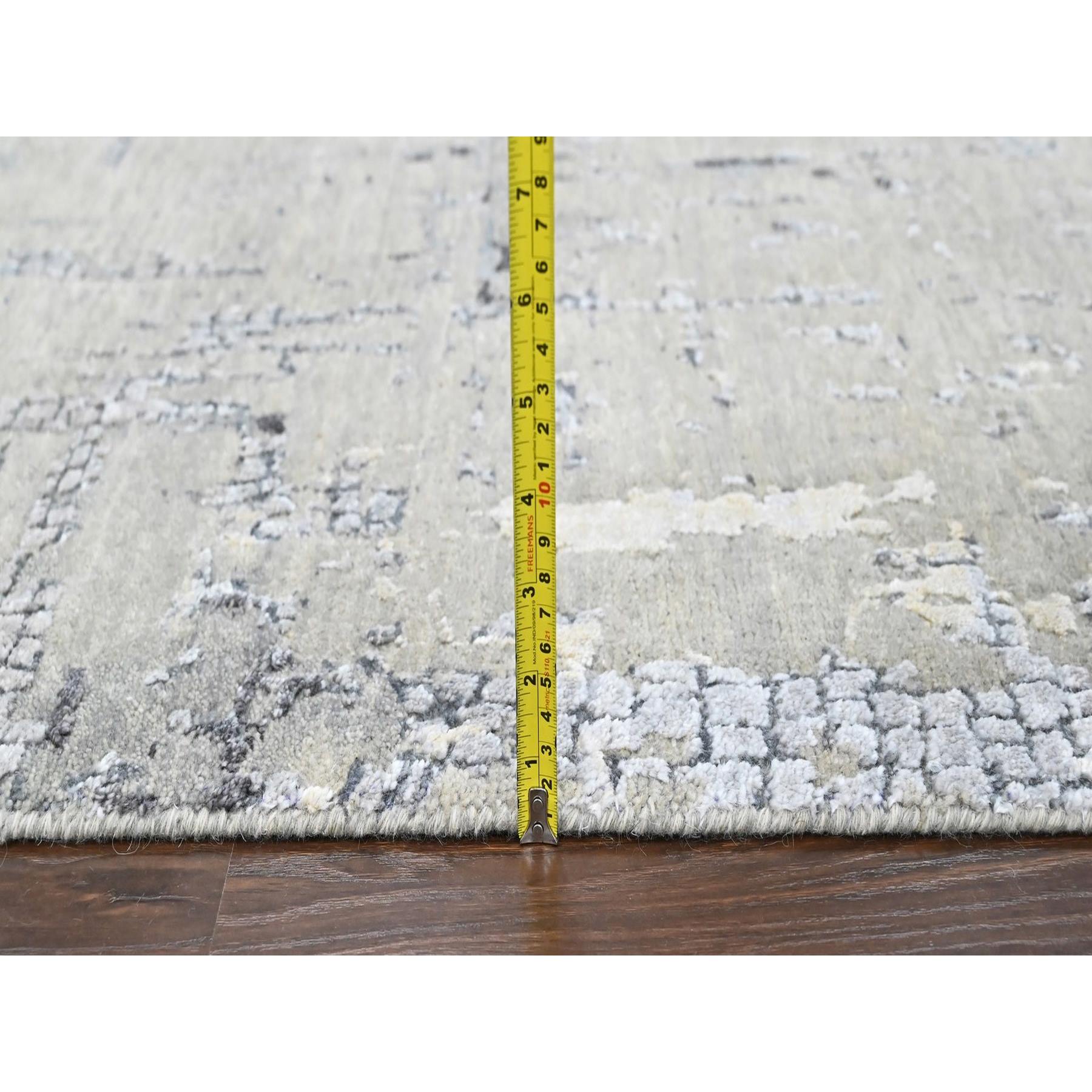Modern-and-Contemporary-Hand-Knotted-Rug-52590