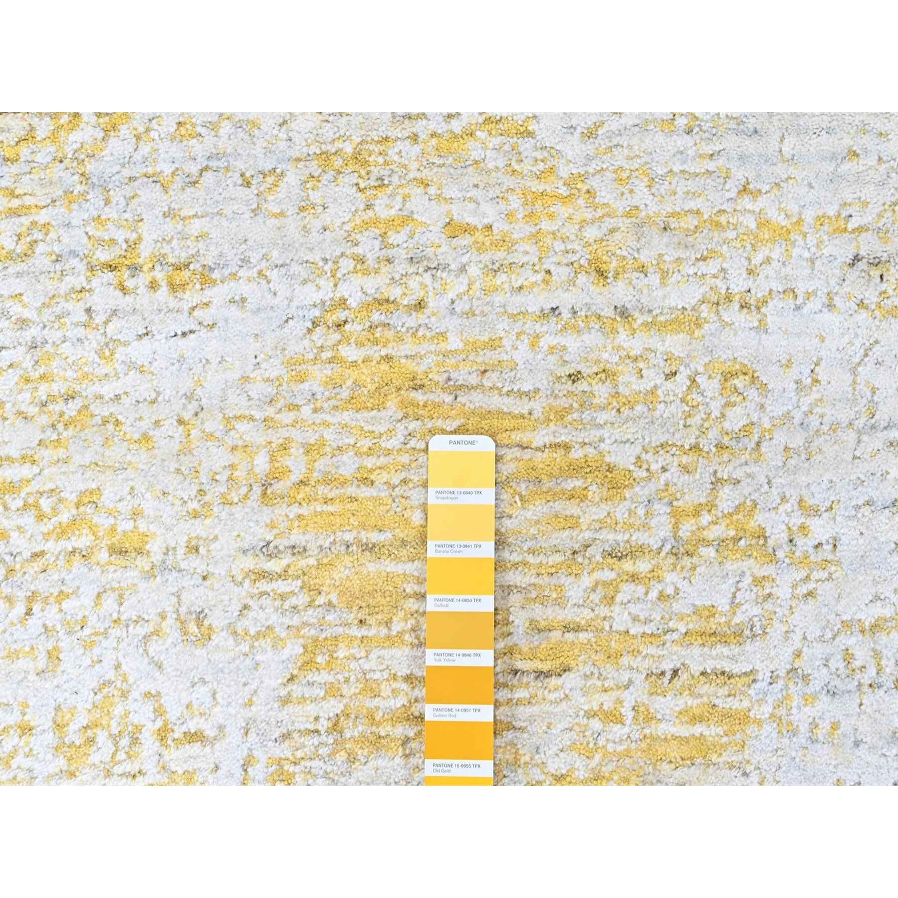 Modern-and-Contemporary-Hand-Loomed-Rug-52525