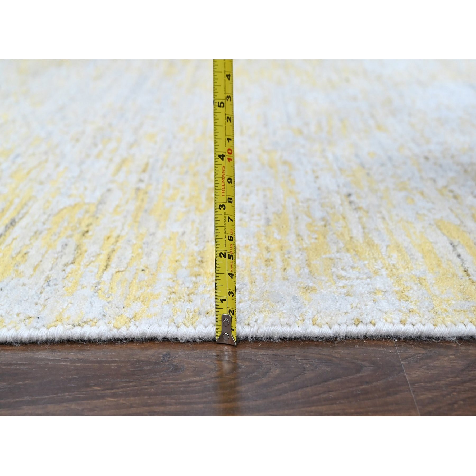 Modern-and-Contemporary-Hand-Loomed-Rug-52550
