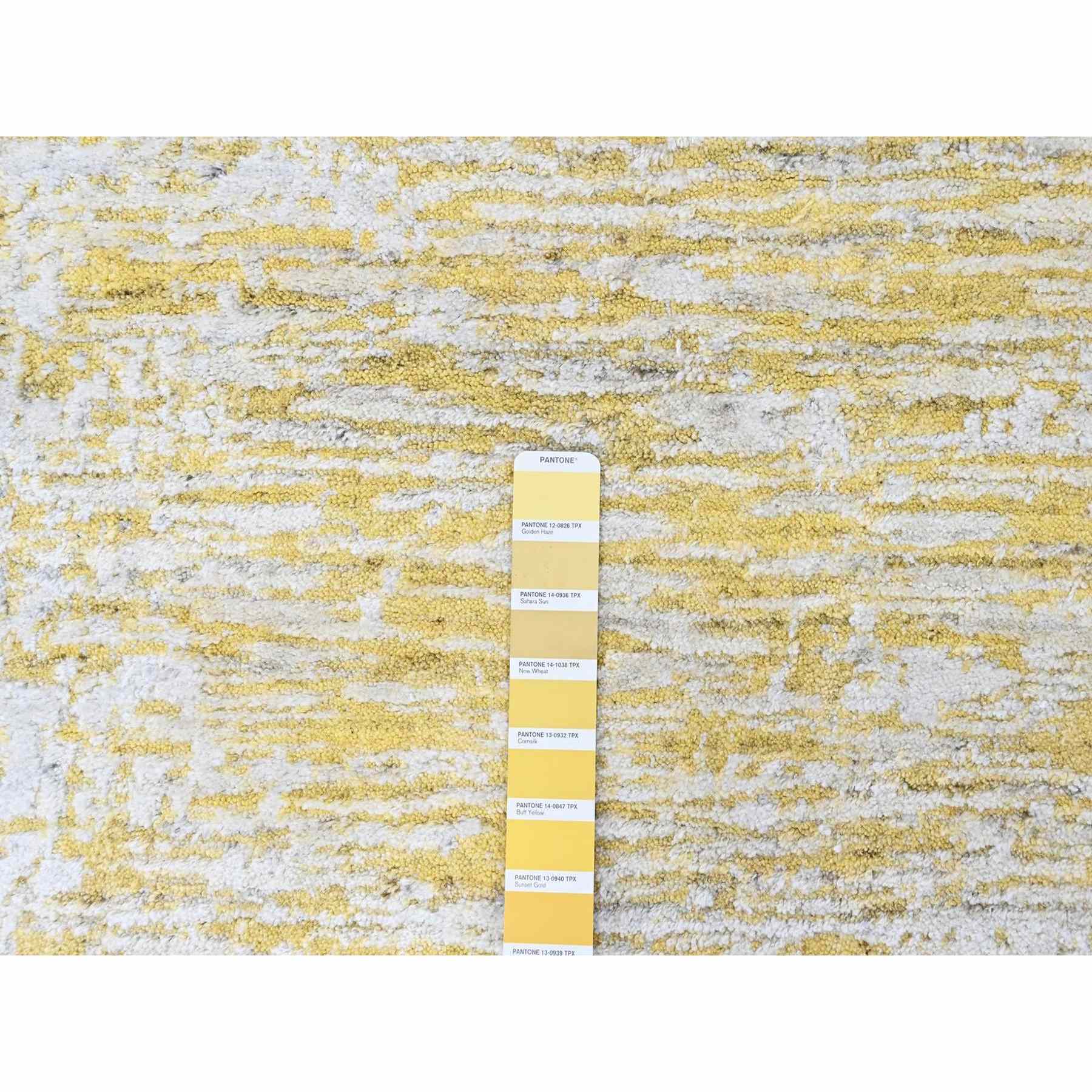 Modern-and-Contemporary-Hand-Loomed-Rug-52570