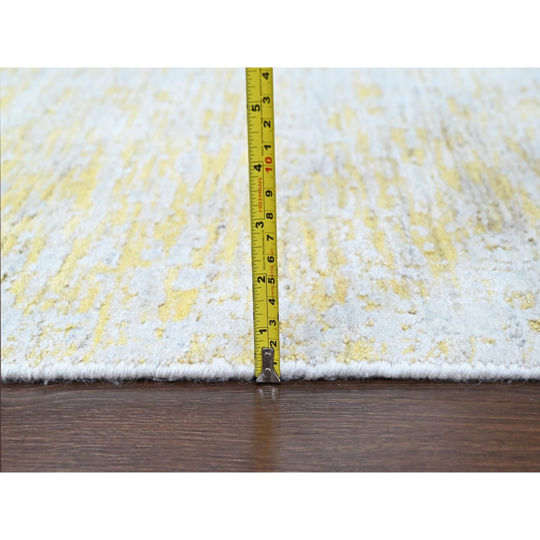 Modern-and-Contemporary-Hand-Loomed-Rug-52580
