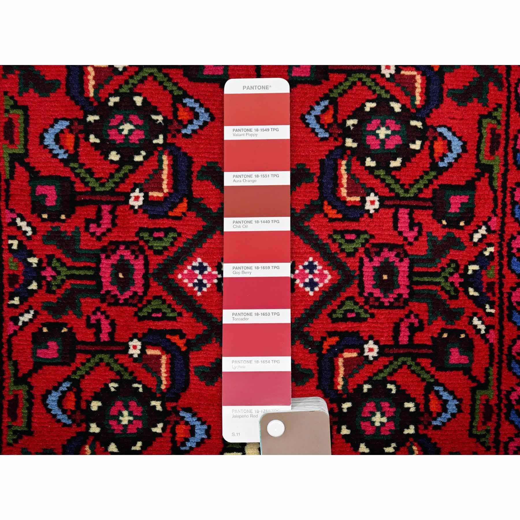 Persian-Hand-Knotted-Rug-9390