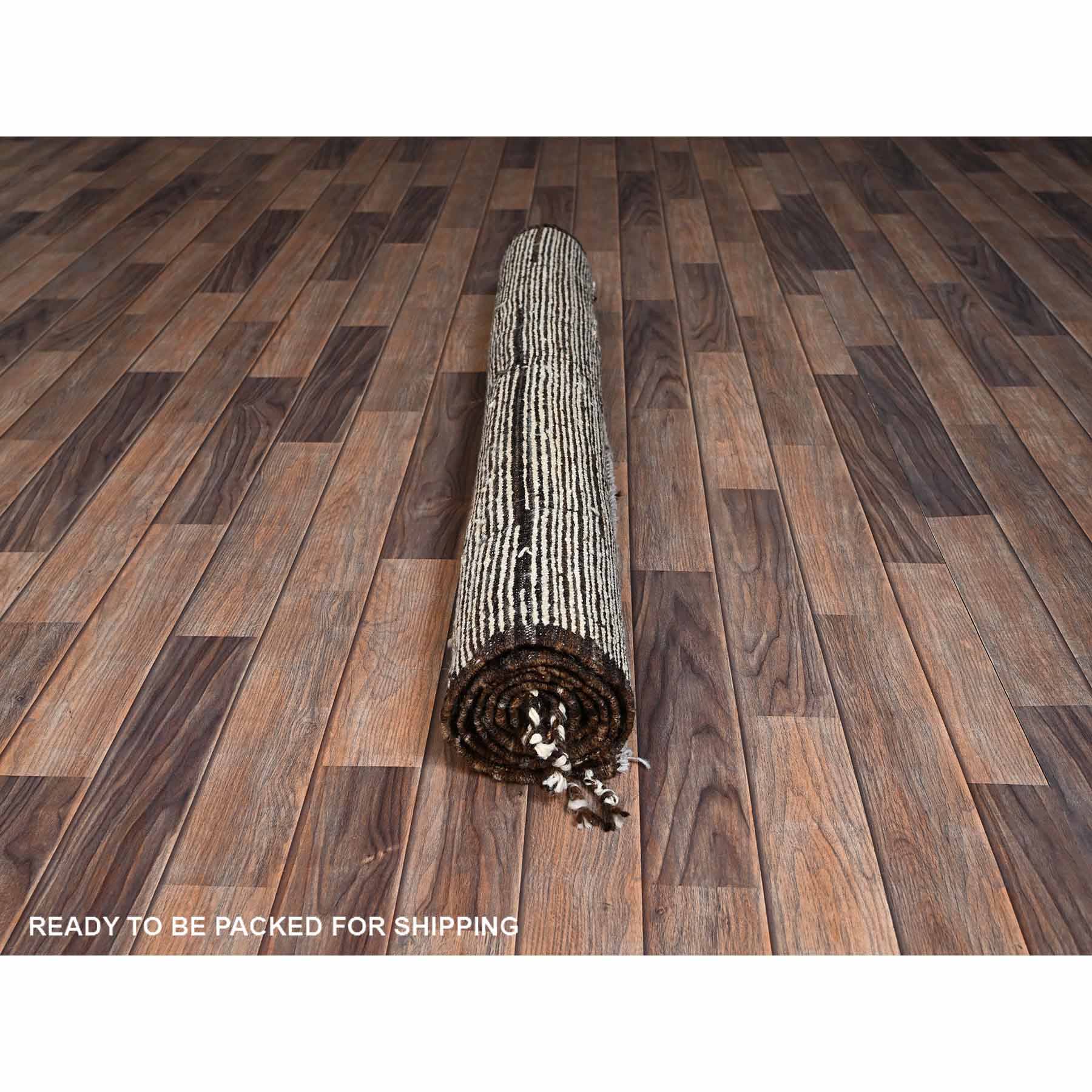 Modern-and-Contemporary-Hand-Knotted-Rug-11515