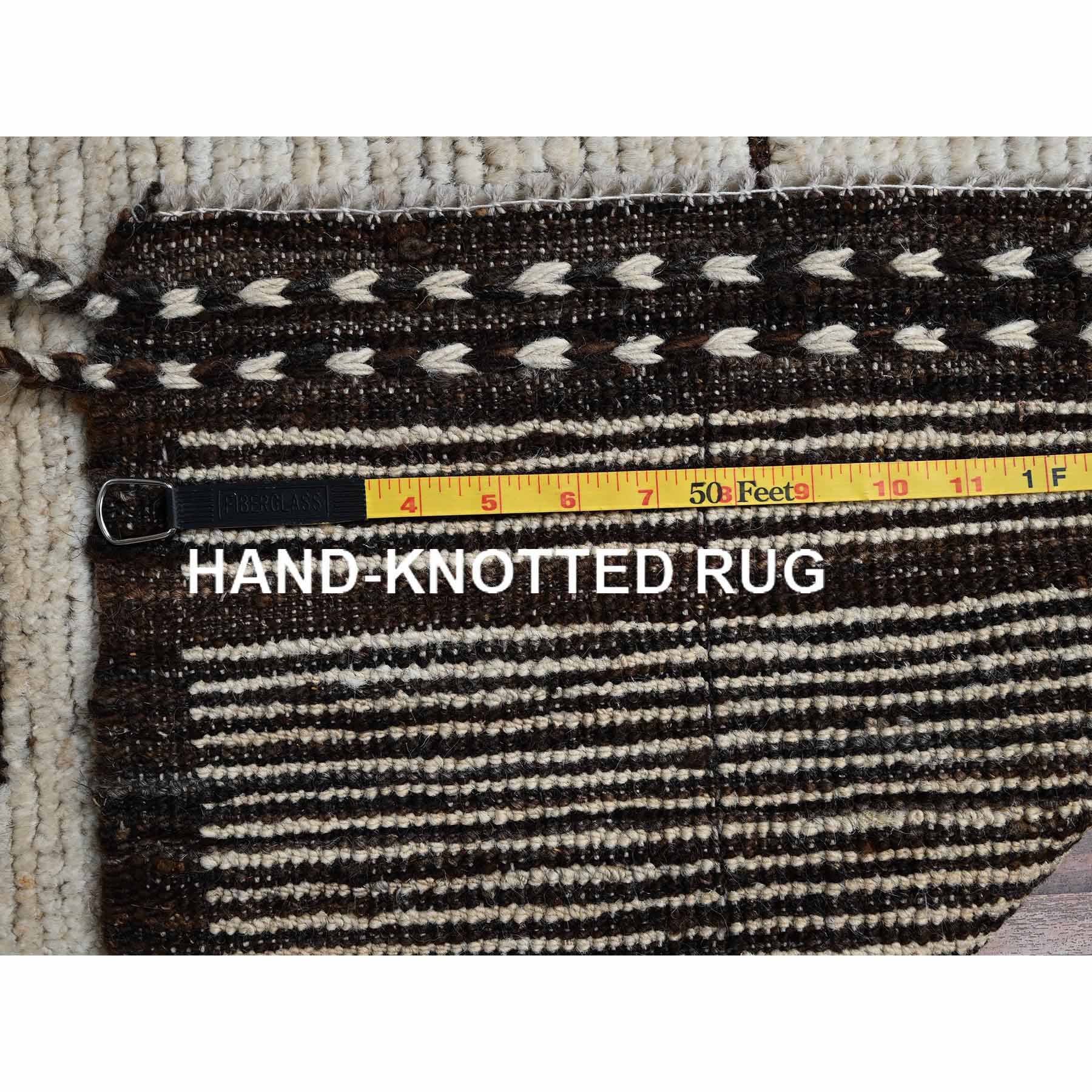 Modern-and-Contemporary-Hand-Knotted-Rug-11515