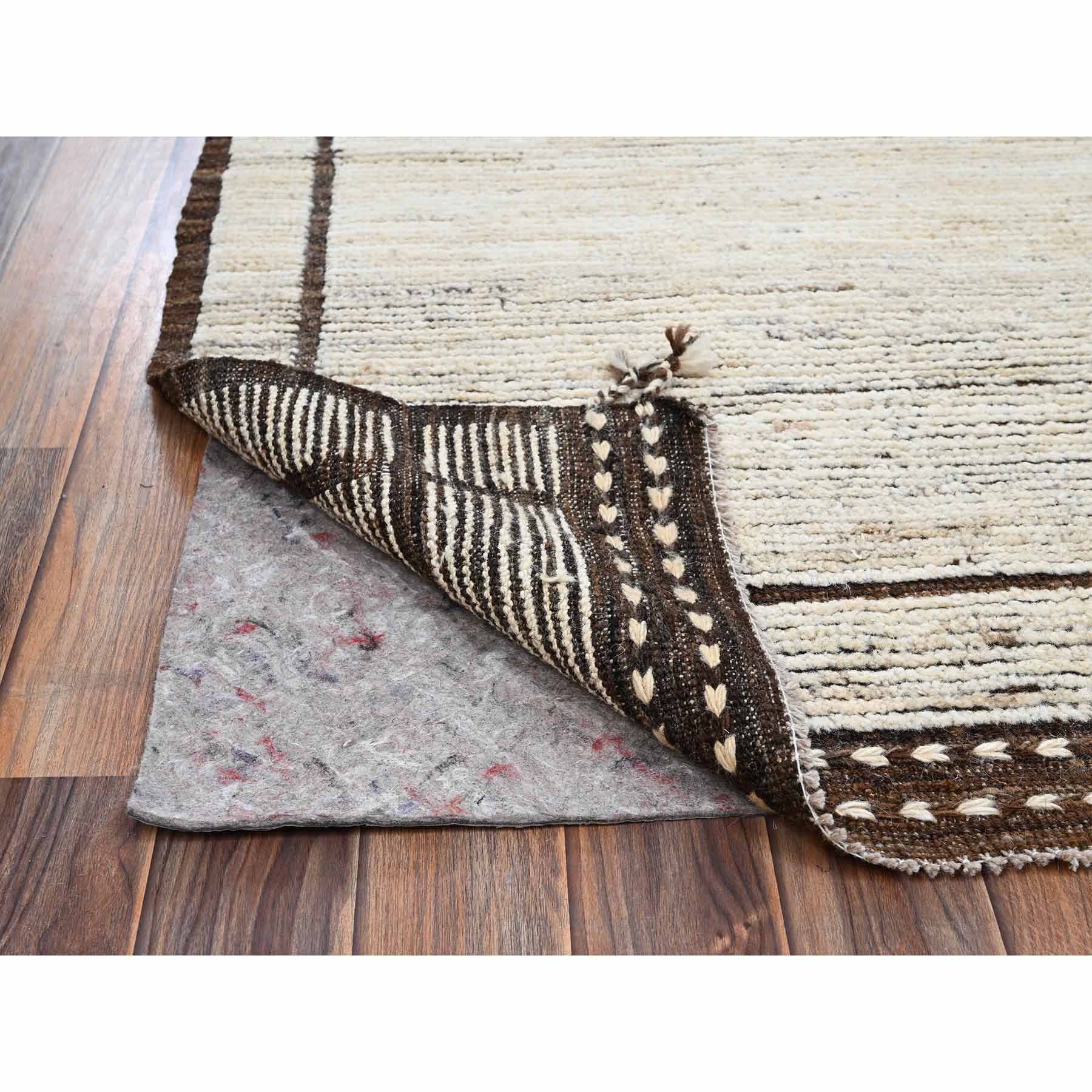 Modern-and-Contemporary-Hand-Knotted-Rug-11550