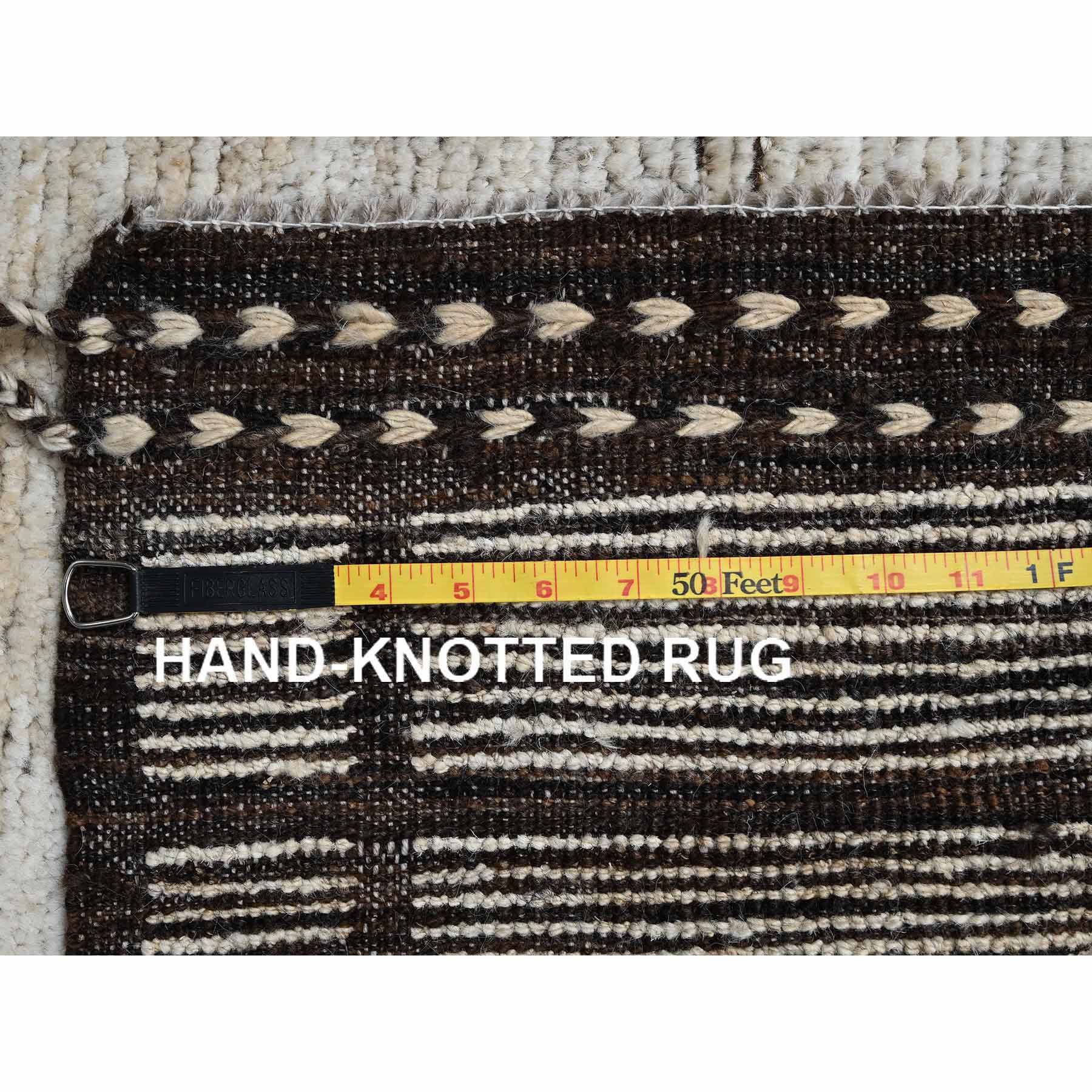 Modern-and-Contemporary-Hand-Knotted-Rug-11550