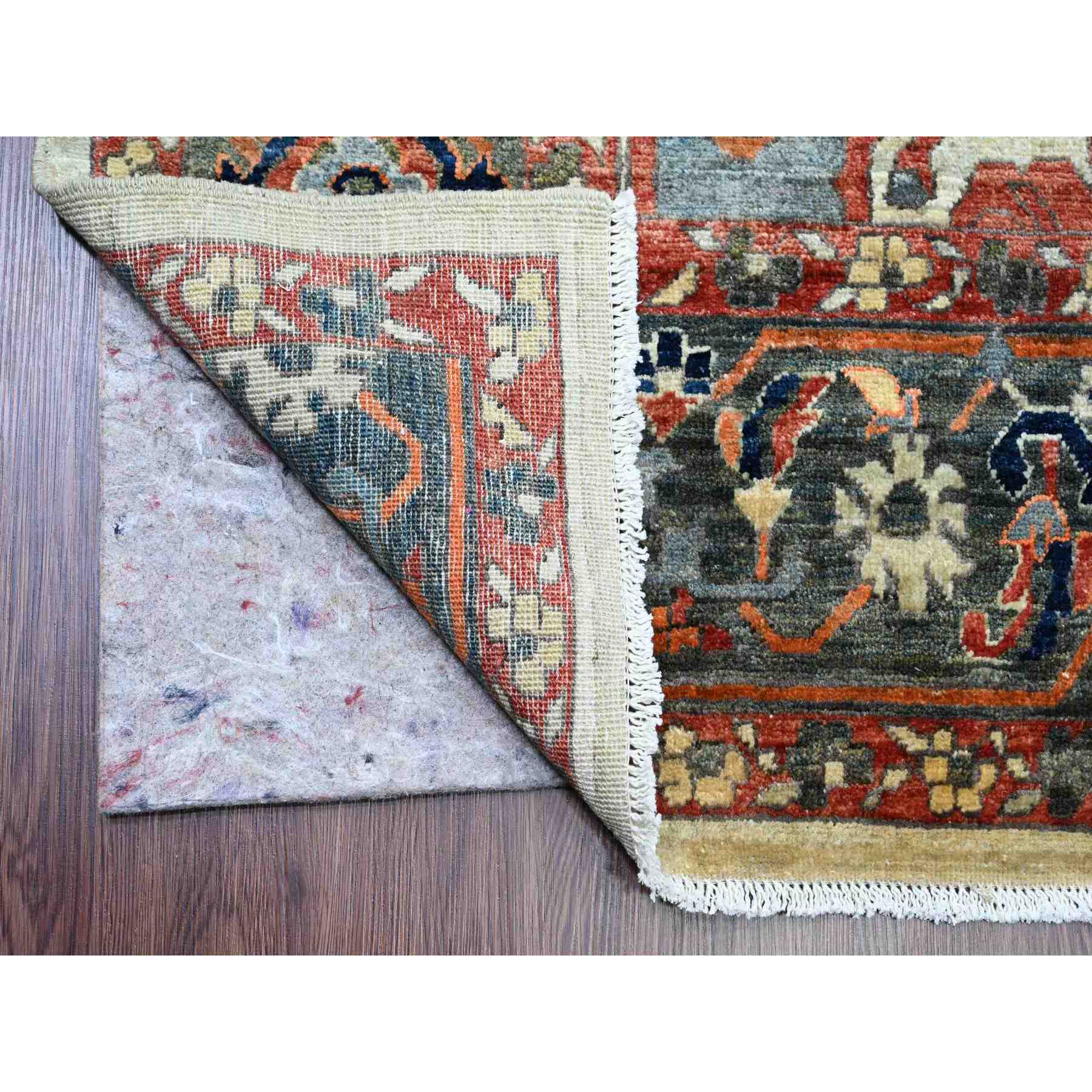 Heriz-Hand-Knotted-Rug-100020