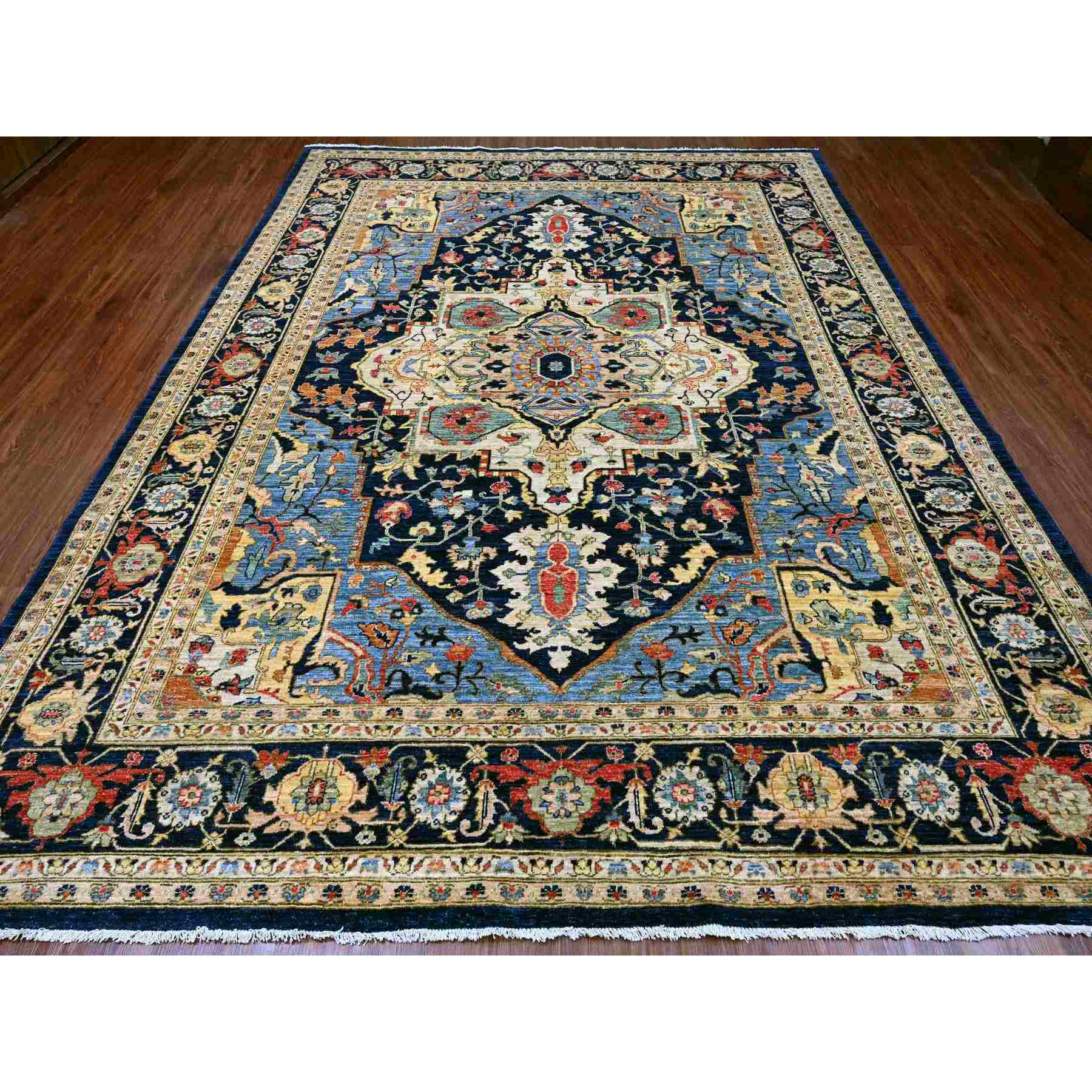 Heriz-Hand-Knotted-Rug-100025