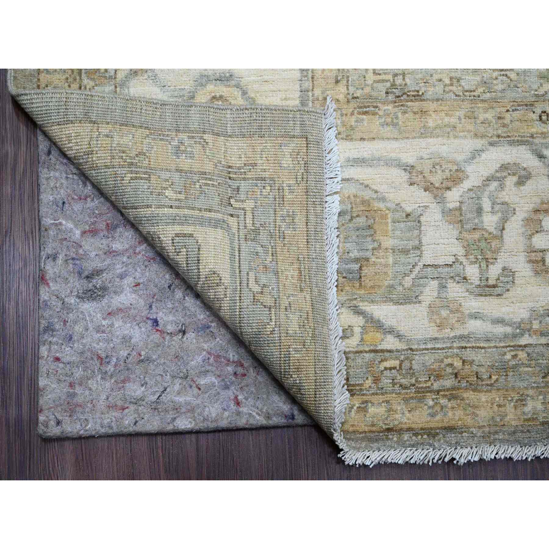 Heriz-Hand-Knotted-Rug-100415