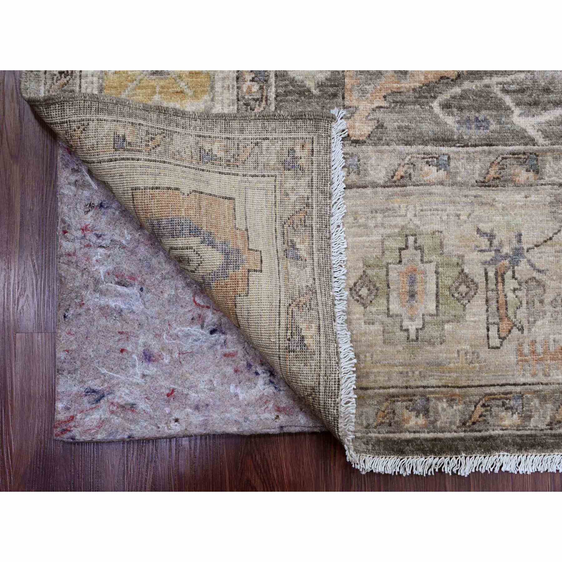 Heriz-Hand-Knotted-Rug-100455