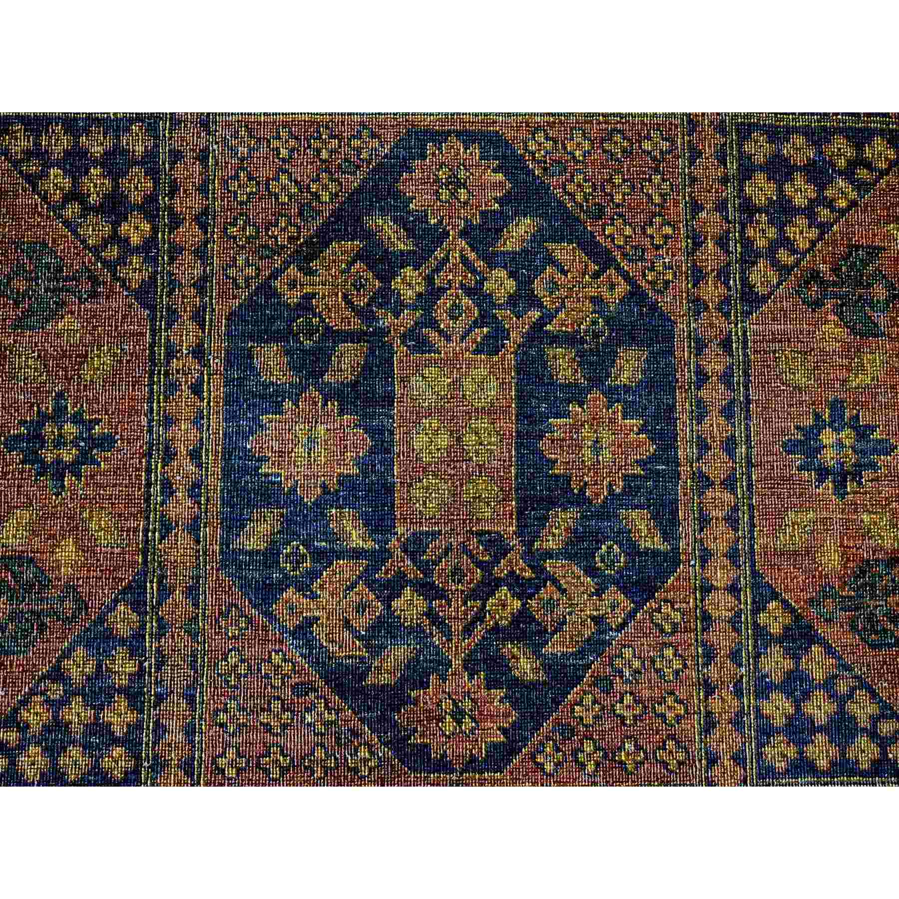 Vintage-Hand-Knotted-Rug-101870