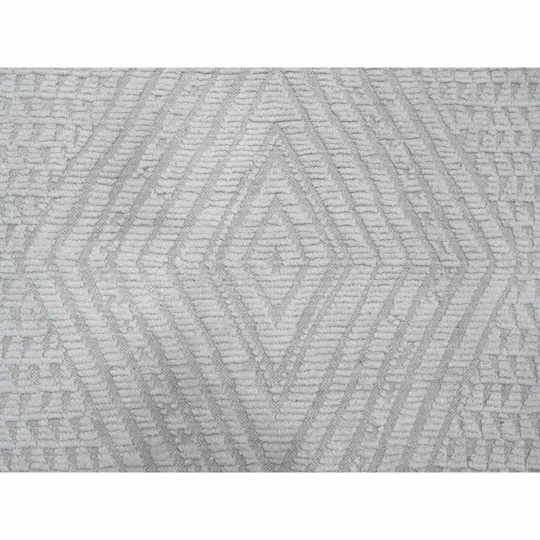 Tribal-Geometric-Hand-Knotted-Rug-100400