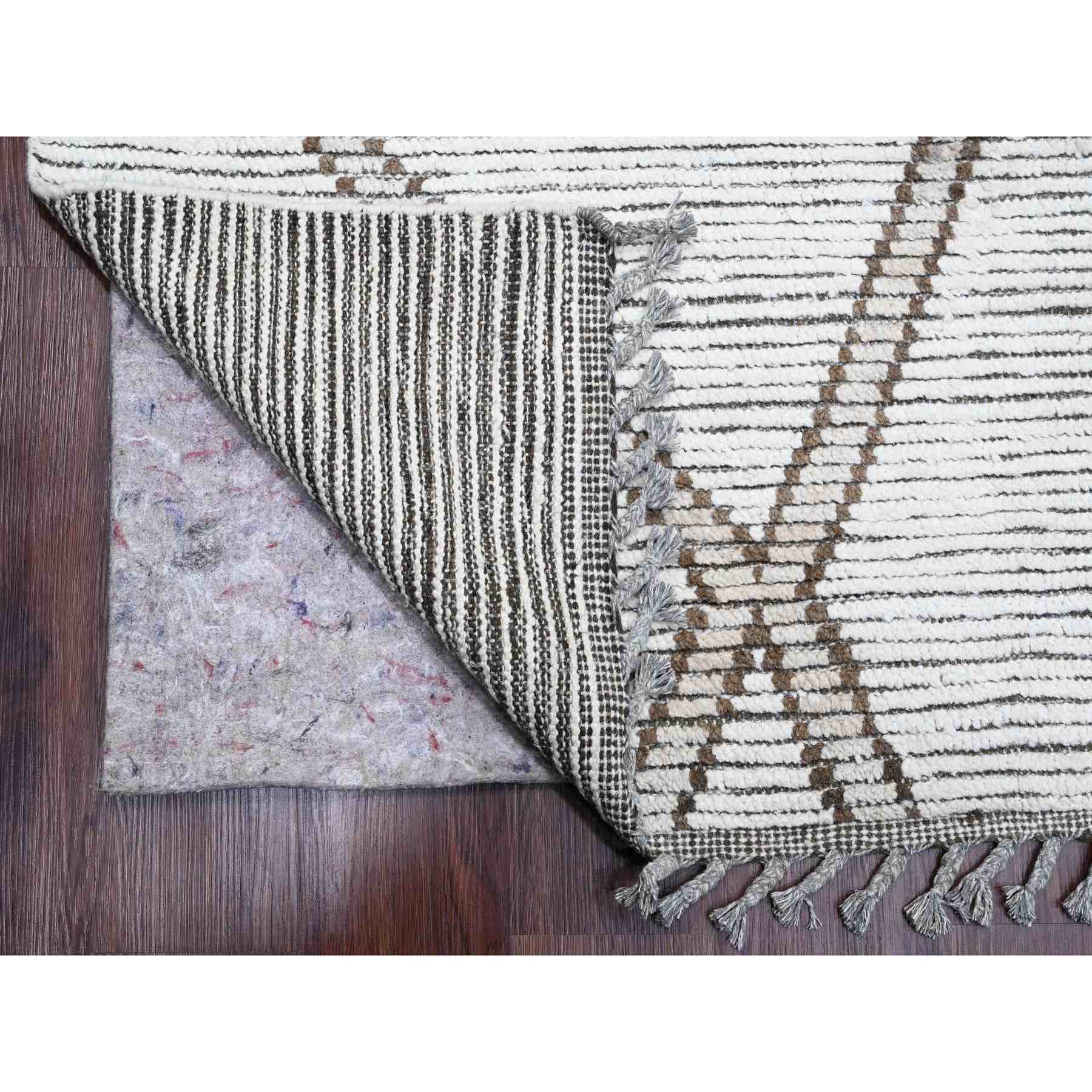 Tribal-Geometric-Hand-Knotted-Rug-101160
