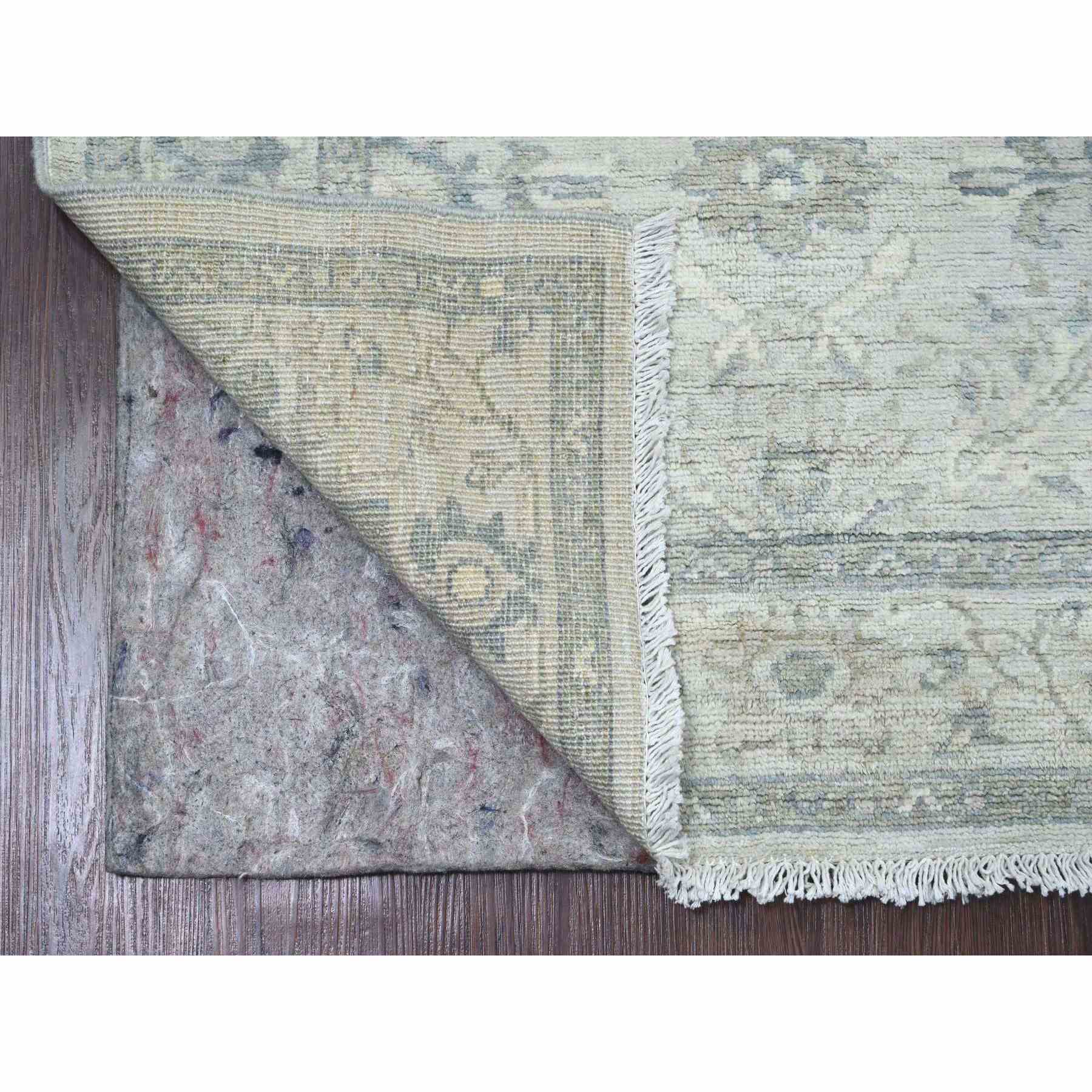 Heriz-Hand-Knotted-Rug-103235