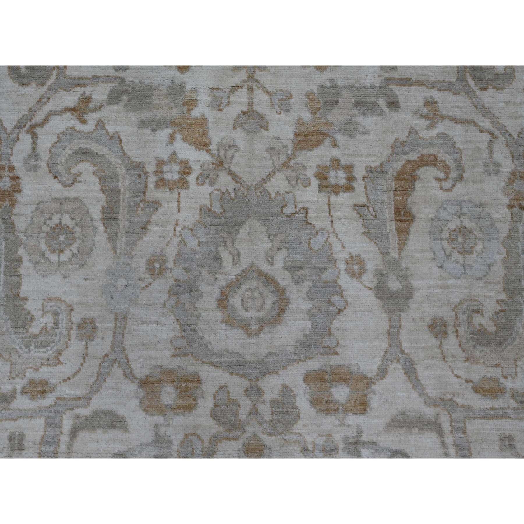 Heriz-Hand-Knotted-Rug-104590