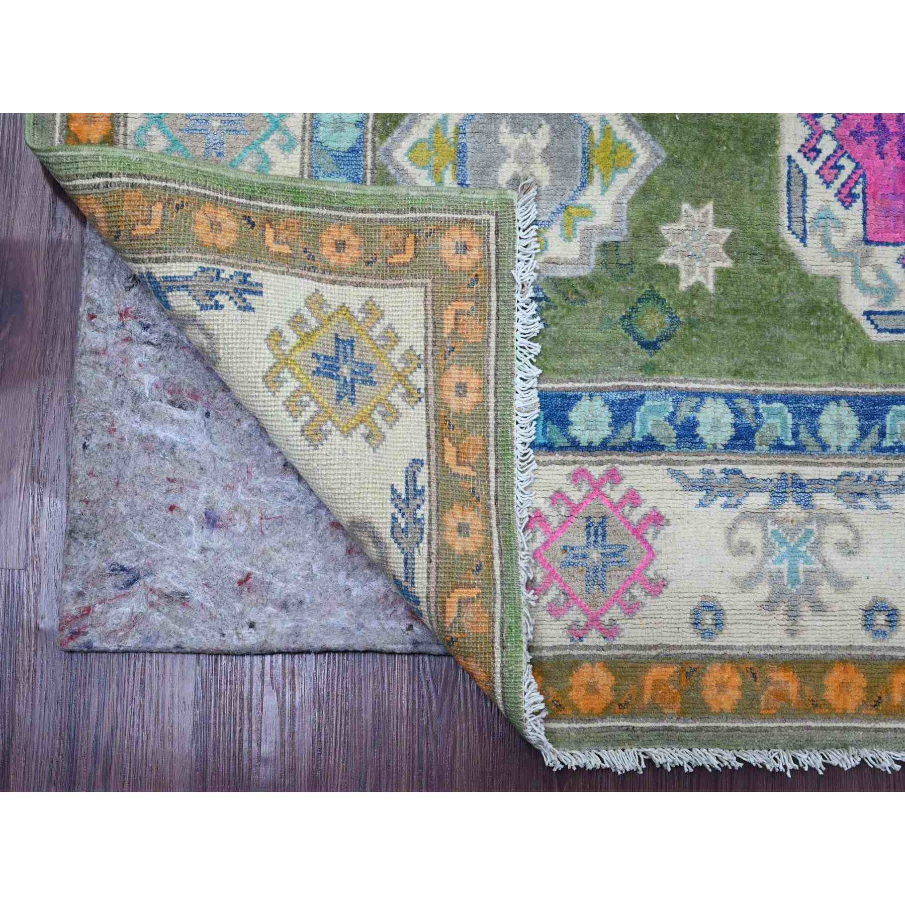 Kazak-Hand-Knotted-Rug-104875