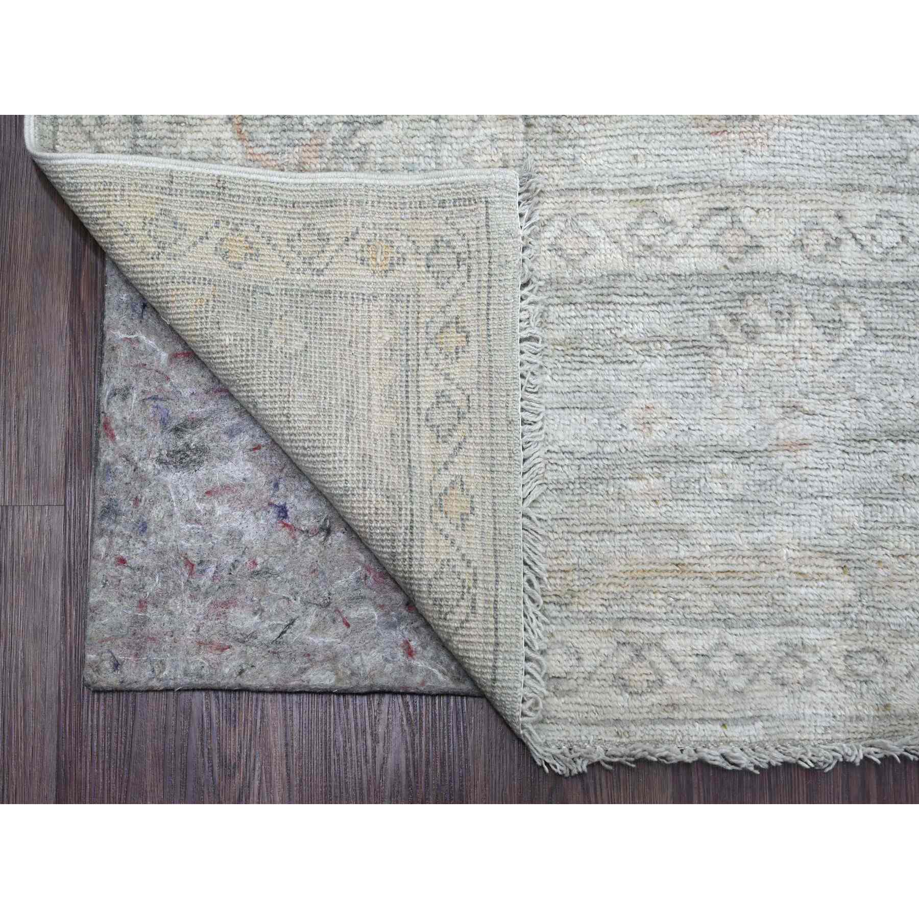 Oushak-And-Peshawar-Hand-Knotted-Rug-104200