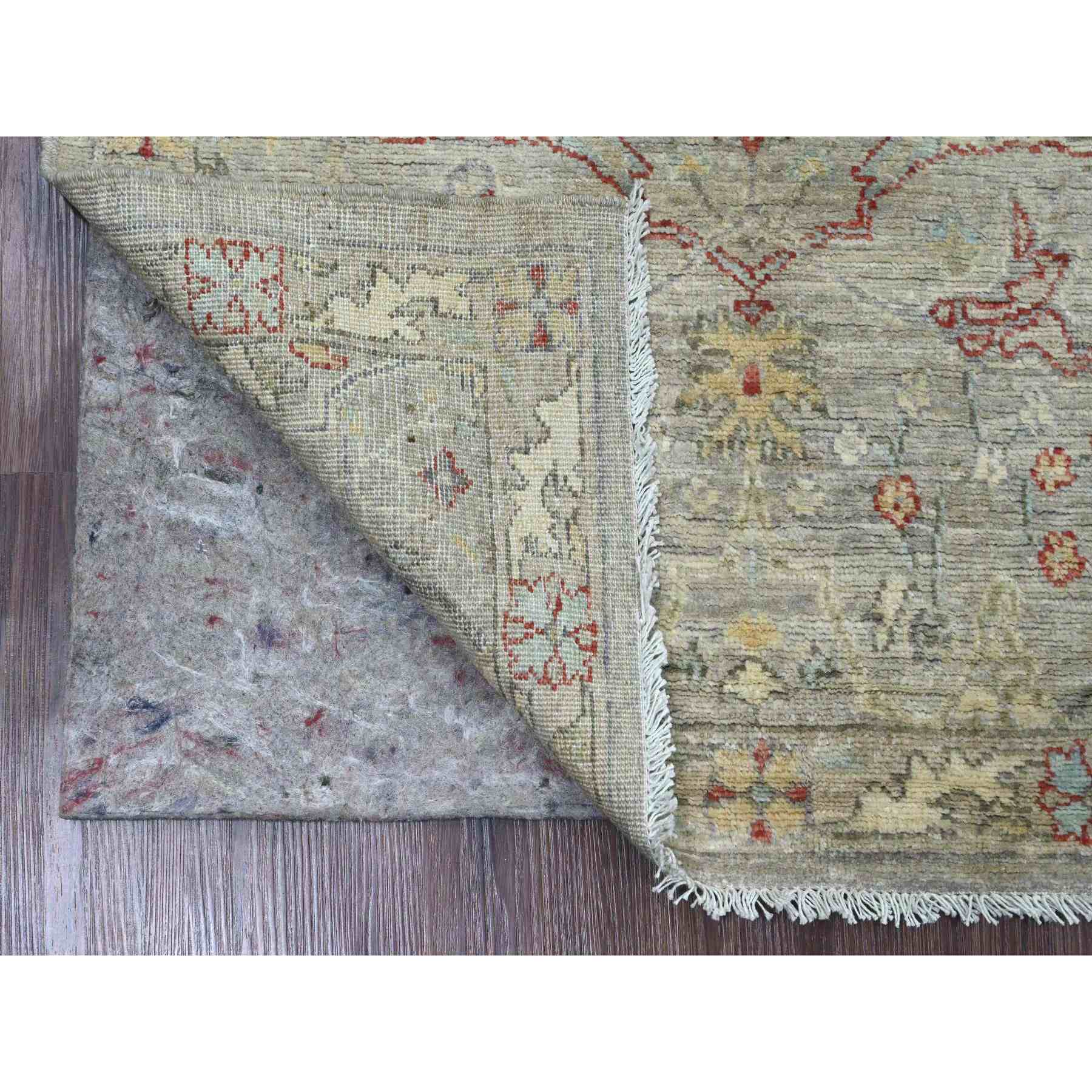 Oushak-And-Peshawar-Hand-Knotted-Rug-104615