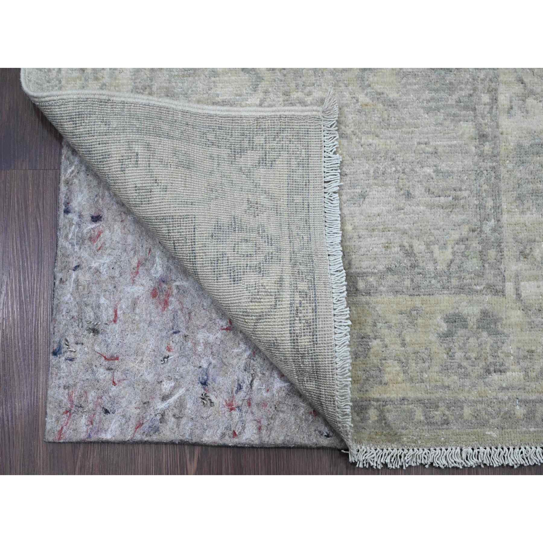 Oushak-And-Peshawar-Hand-Knotted-Rug-104630
