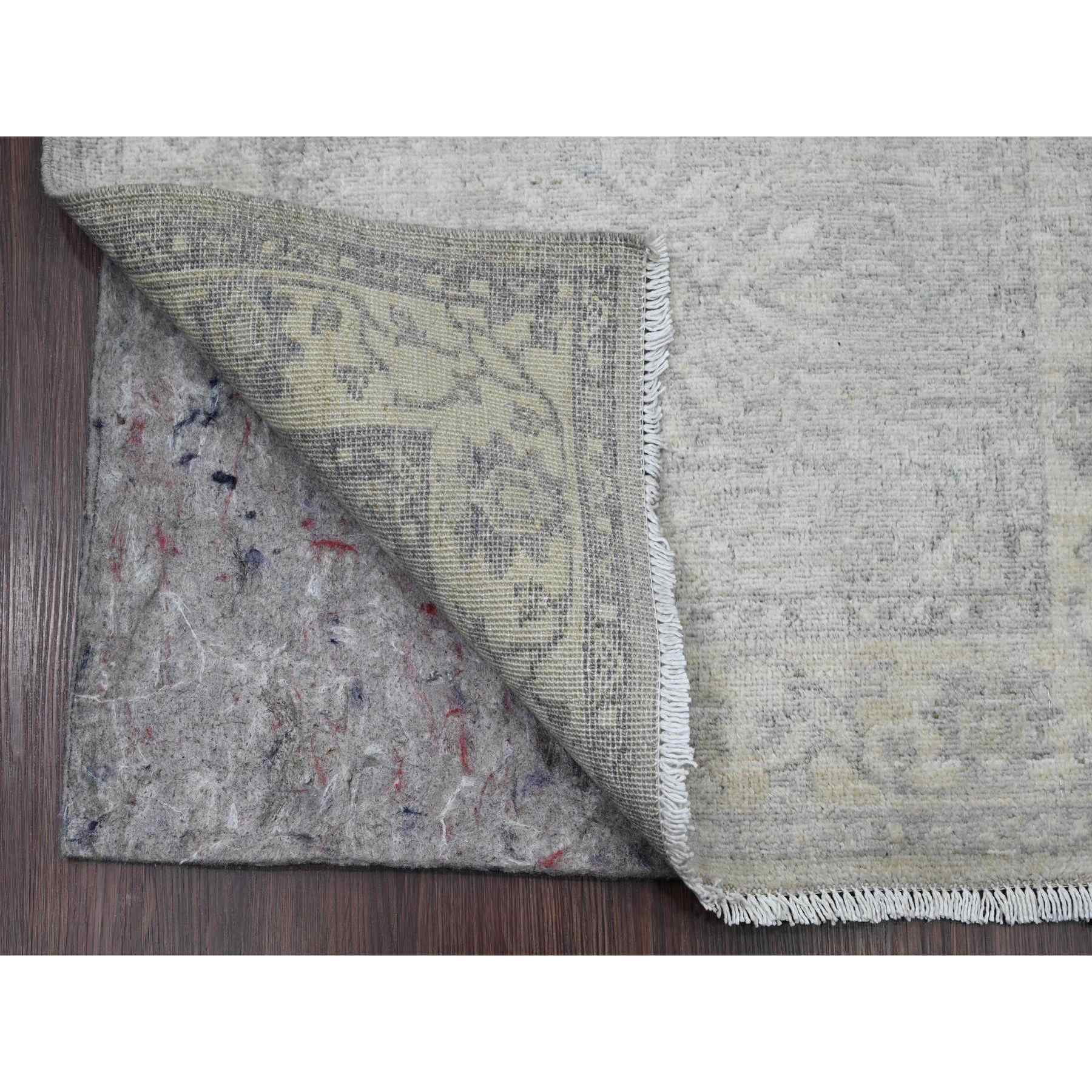 Oushak-And-Peshawar-Hand-Knotted-Rug-104725