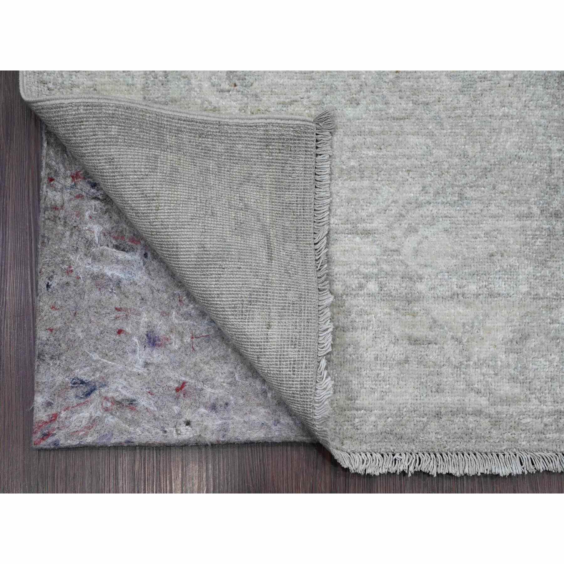 Oushak-And-Peshawar-Hand-Knotted-Rug-104730