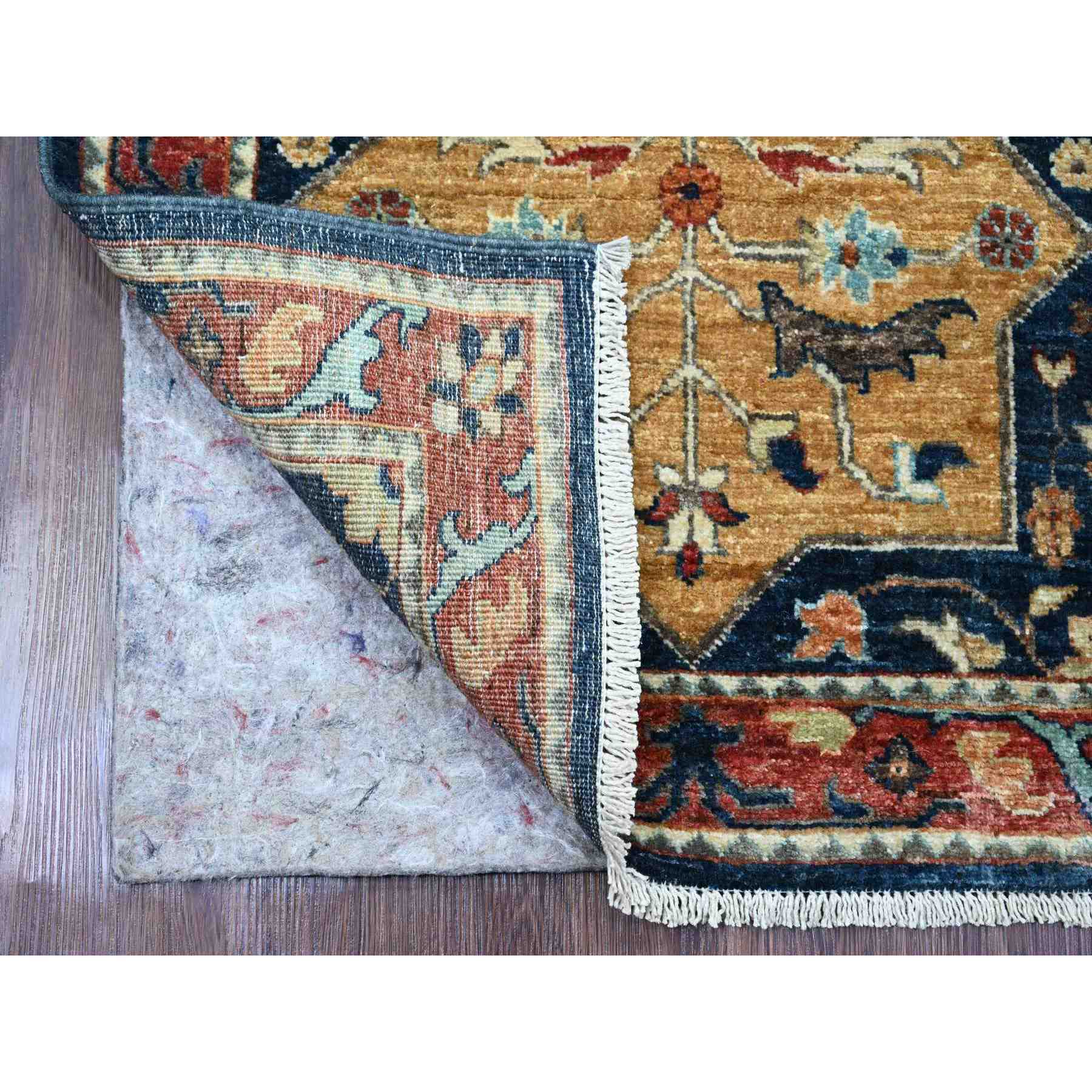 Oushak-And-Peshawar-Hand-Knotted-Rug-104900