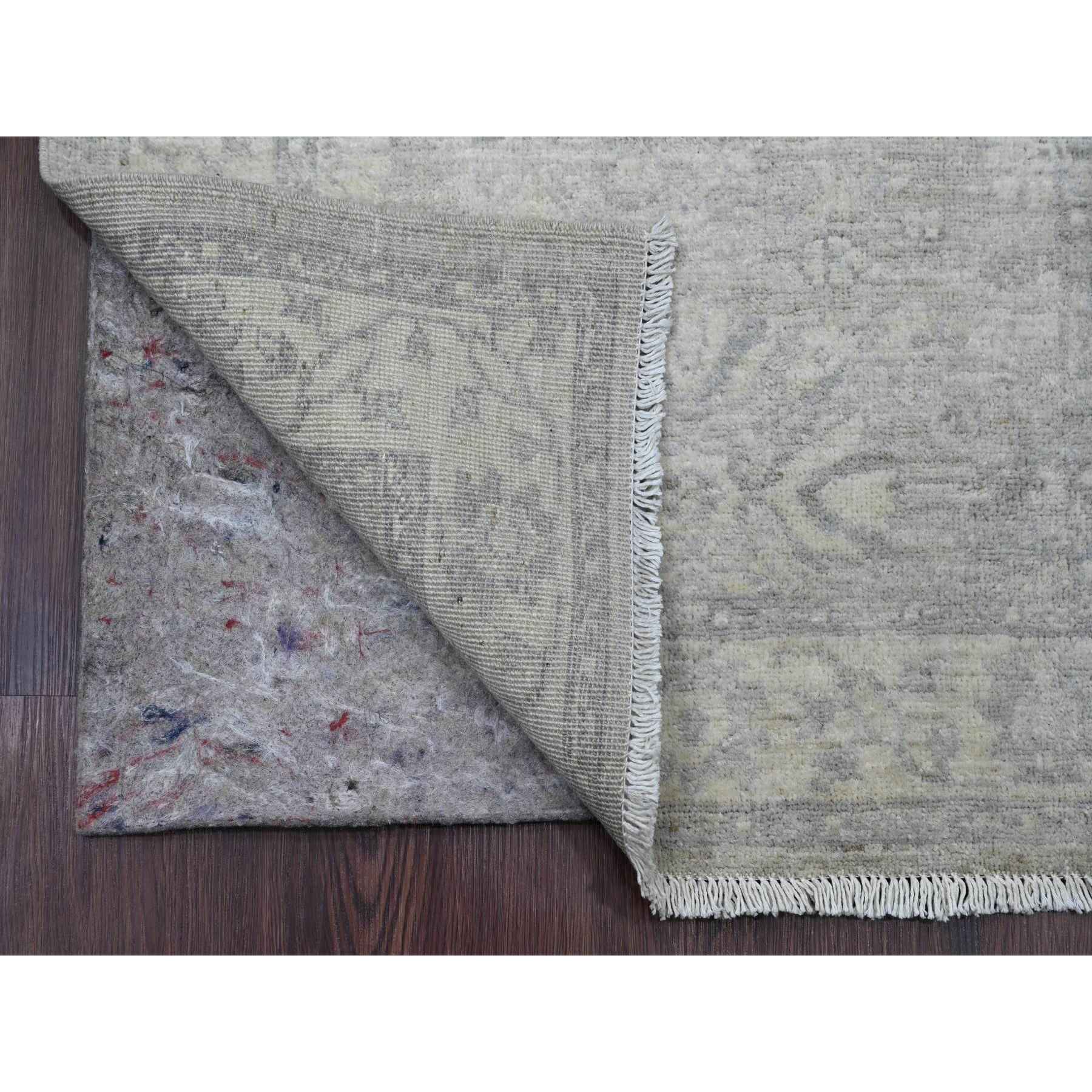 Oushak-And-Peshawar-Hand-Knotted-Rug-104915