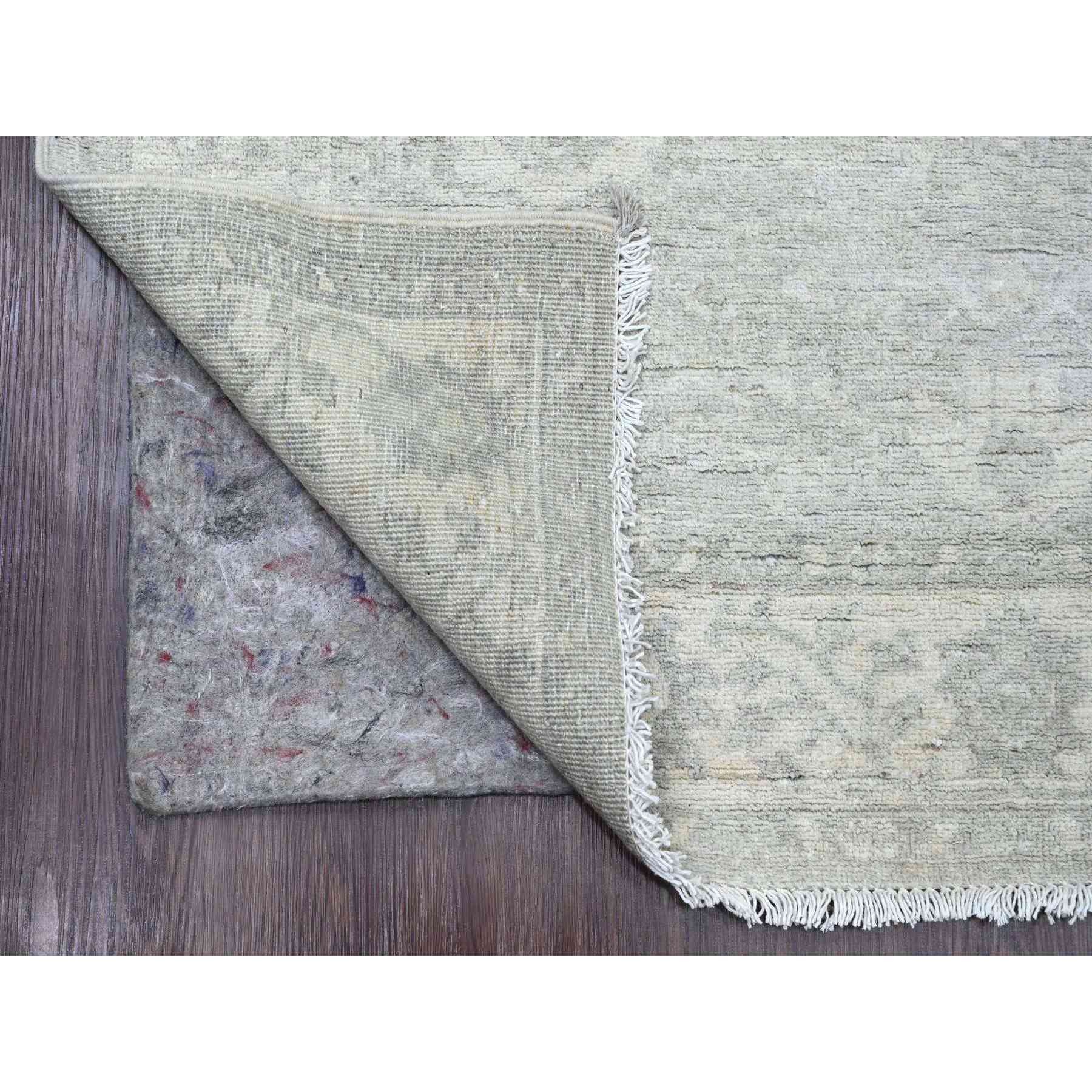 Oushak-And-Peshawar-Hand-Knotted-Rug-104930