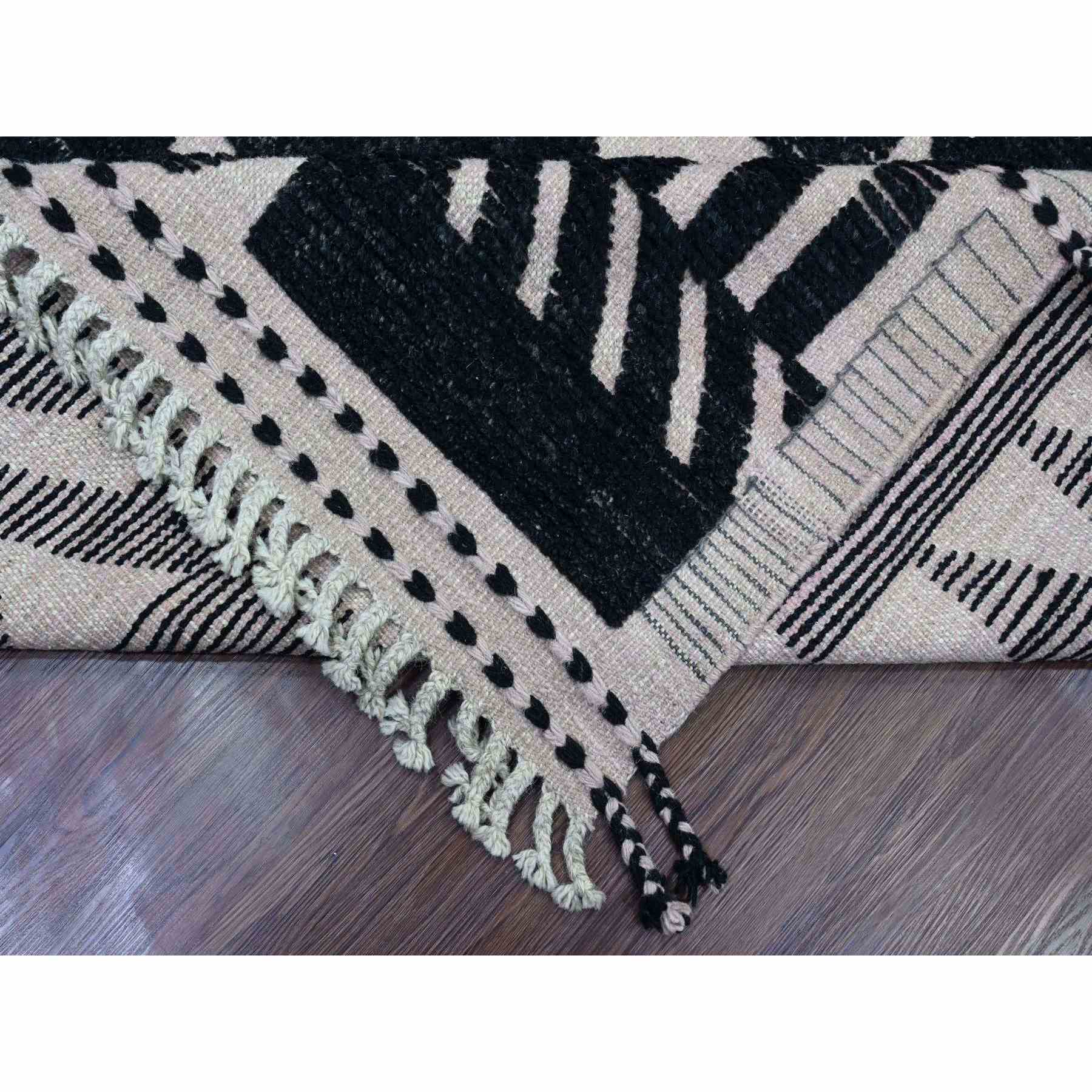 Tribal-Geometric-Hand-Knotted-Rug-102620