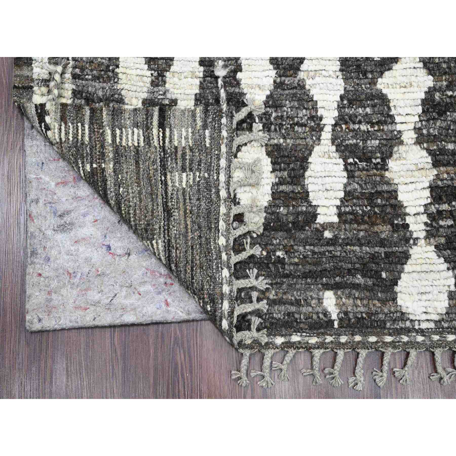 Tribal-Geometric-Hand-Knotted-Rug-102730
