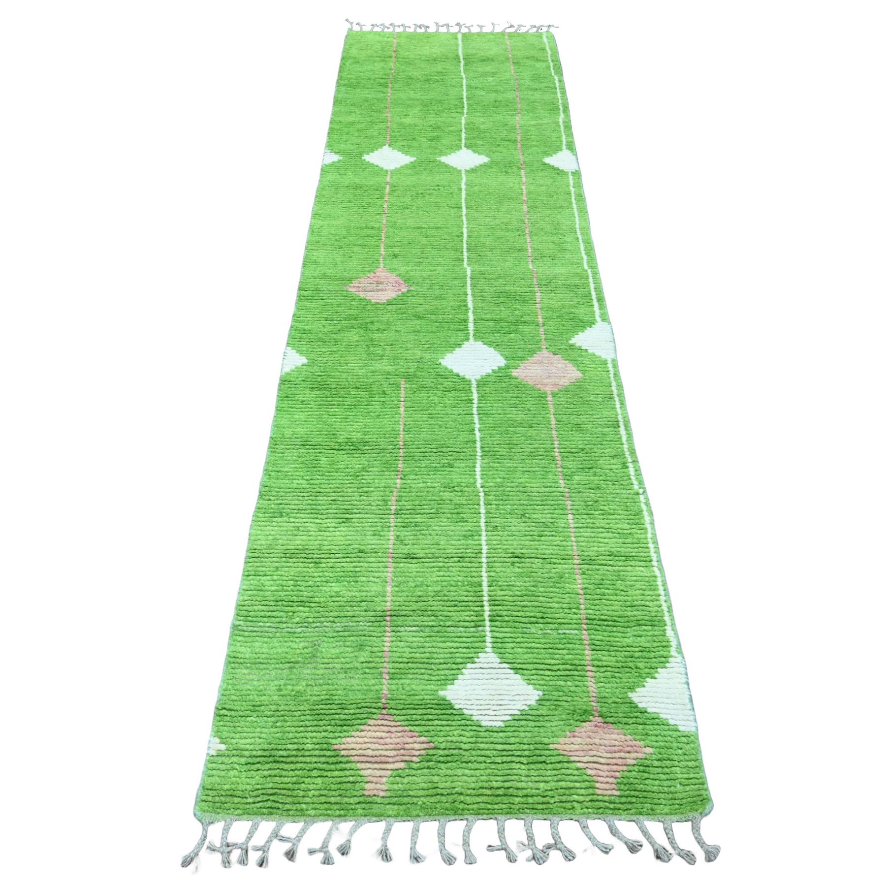 Tribal-Geometric-Hand-Knotted-Rug-103105