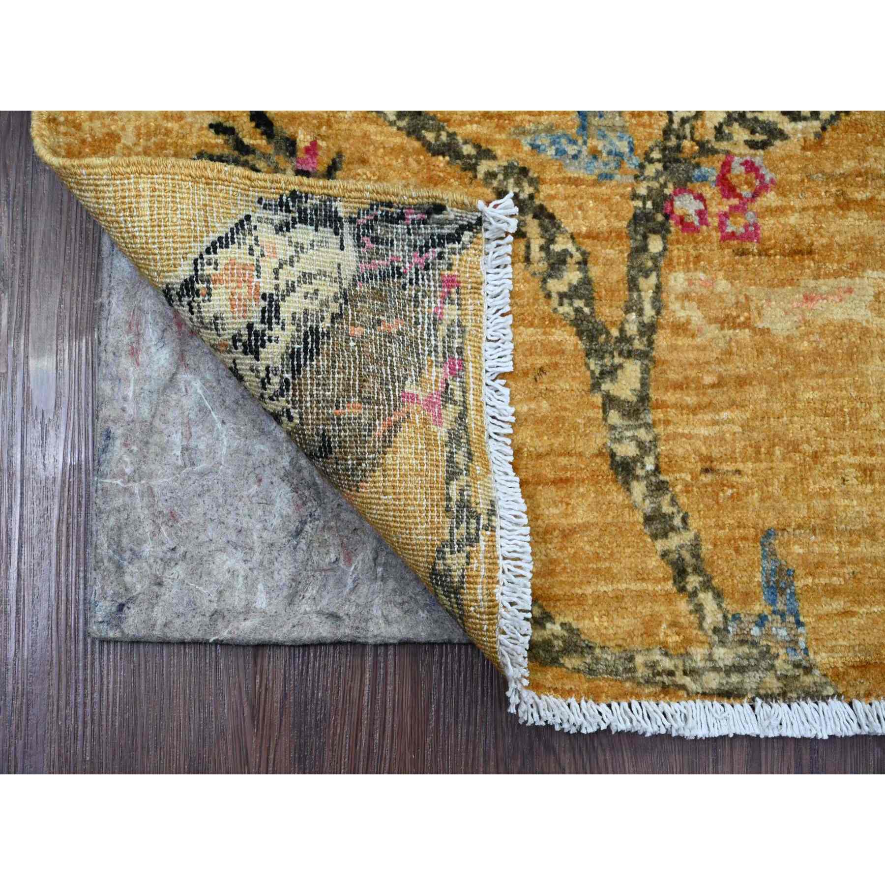 Modern-and-Contemporary-Hand-Knotted-Rug-105075